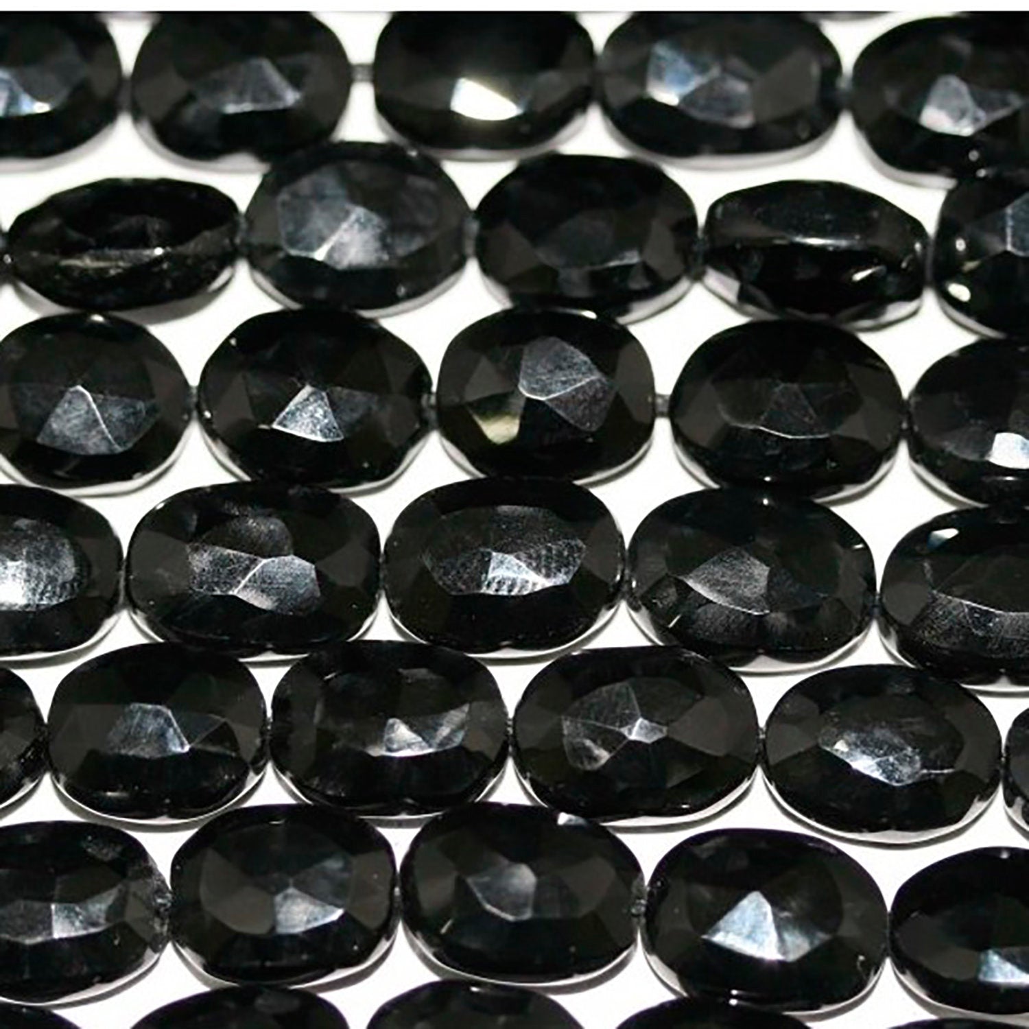 Perles ovales à facettes en spinelle de 14 pouces (12 x 8 mm) - Fil de 37 cm