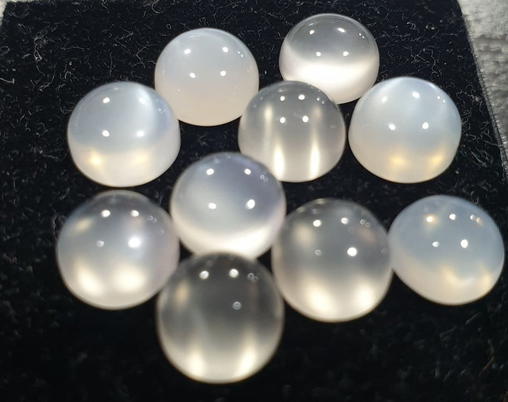 10Pcs Lot White  Moonstone Round Cabochon  7mm. (10 pcs.)