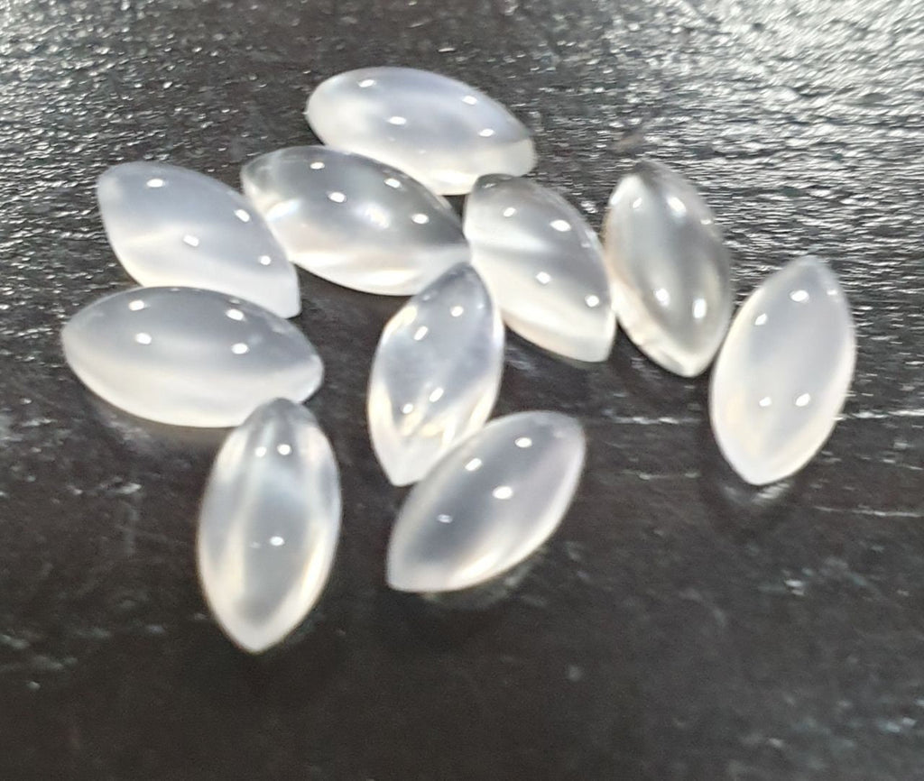 10 Pcs Lot White Moonstone Marquise Cabochon 8x4mm. (10 pcs.)