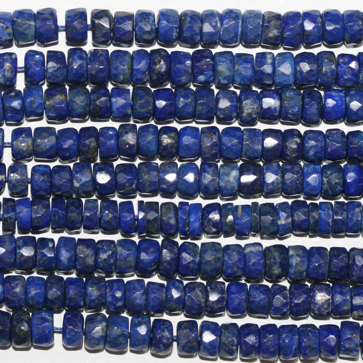 Cuentas redondas facetadas de lapislázuli de 16" de St. 6 x 3 mm, hilo de 41 cm.