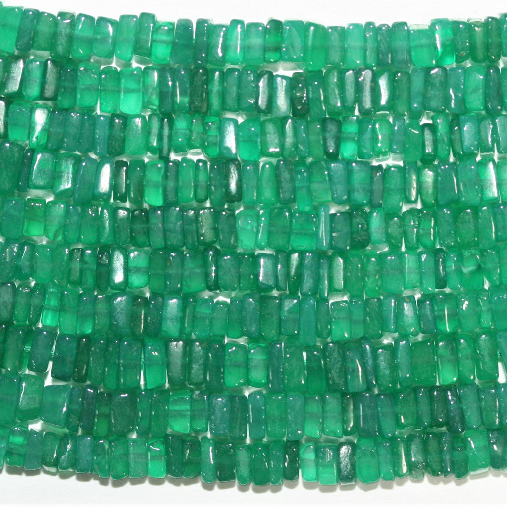 Cuentas cuadradas planas lisas de ónix verde St. de 16" de 5 x 2 mm - Hilo de 42 cm.