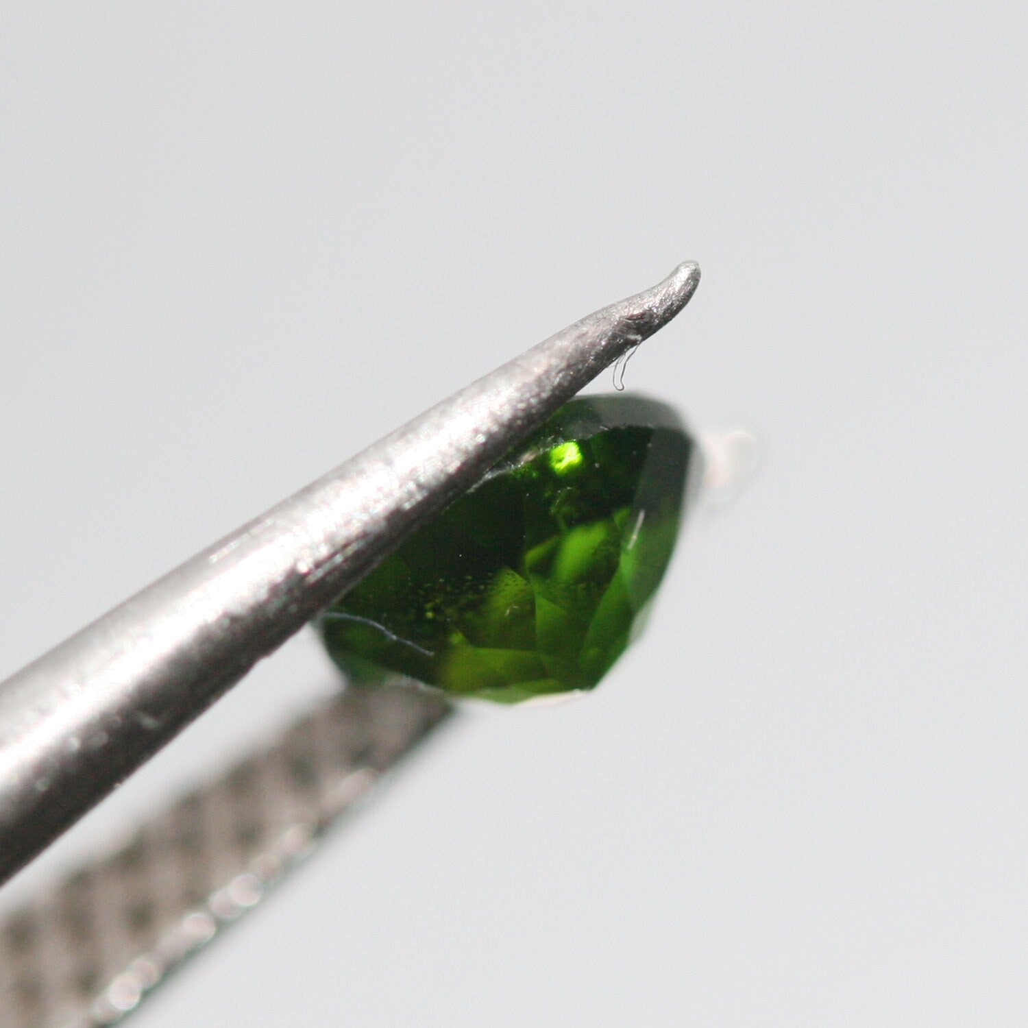 10 Pcs Lot Chrome Diopside Faceted Round 5mm.(10 pcs)