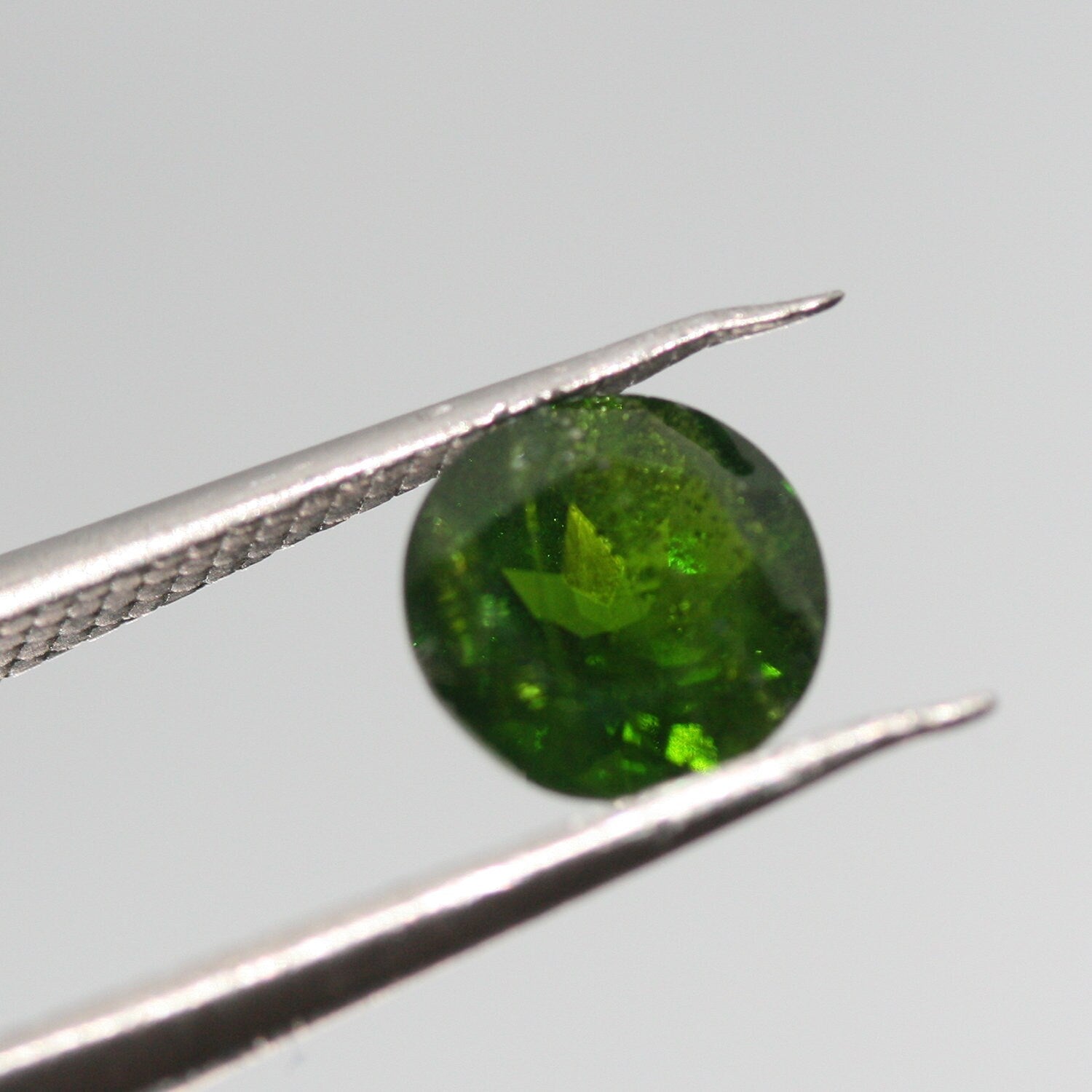 2 Pcs Pair 8mm Russian Chrome Diopside Faceted Round Natural Untreated Gemstone - Price is per Lot in the Picture - Hard Gems