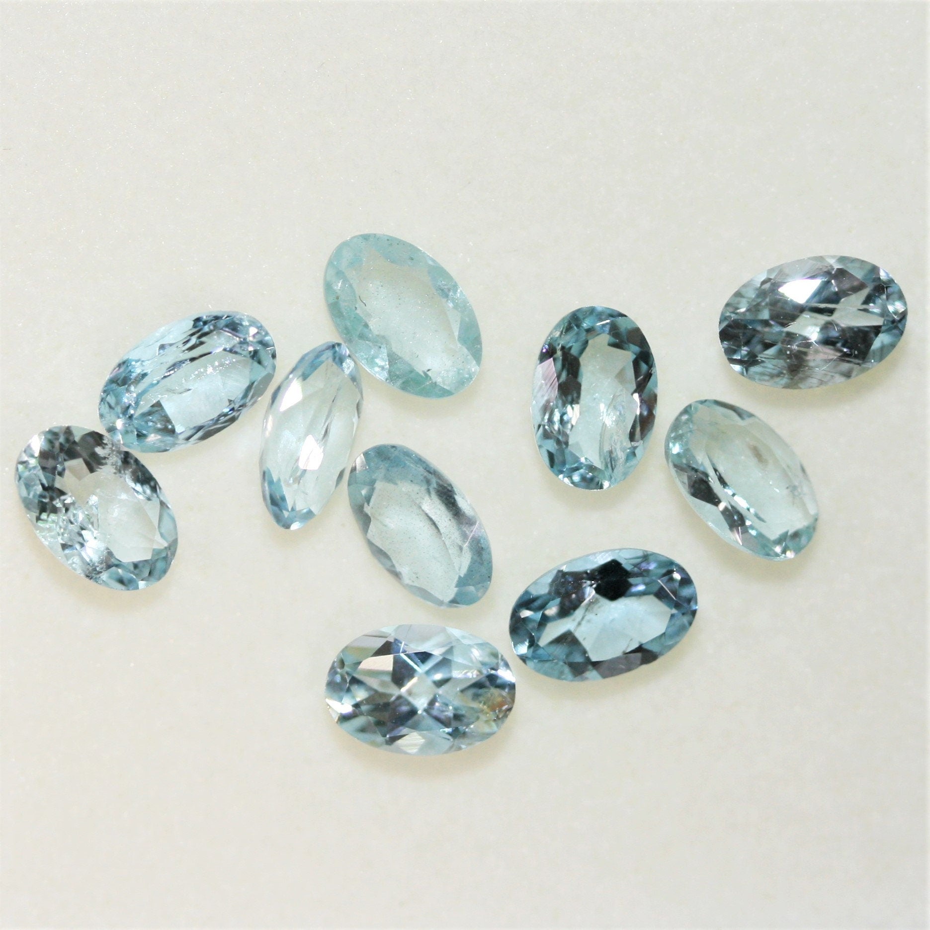 10Pcs Lot Faceted Oval Aquamarine 6x4mm.- (10 Pieces)