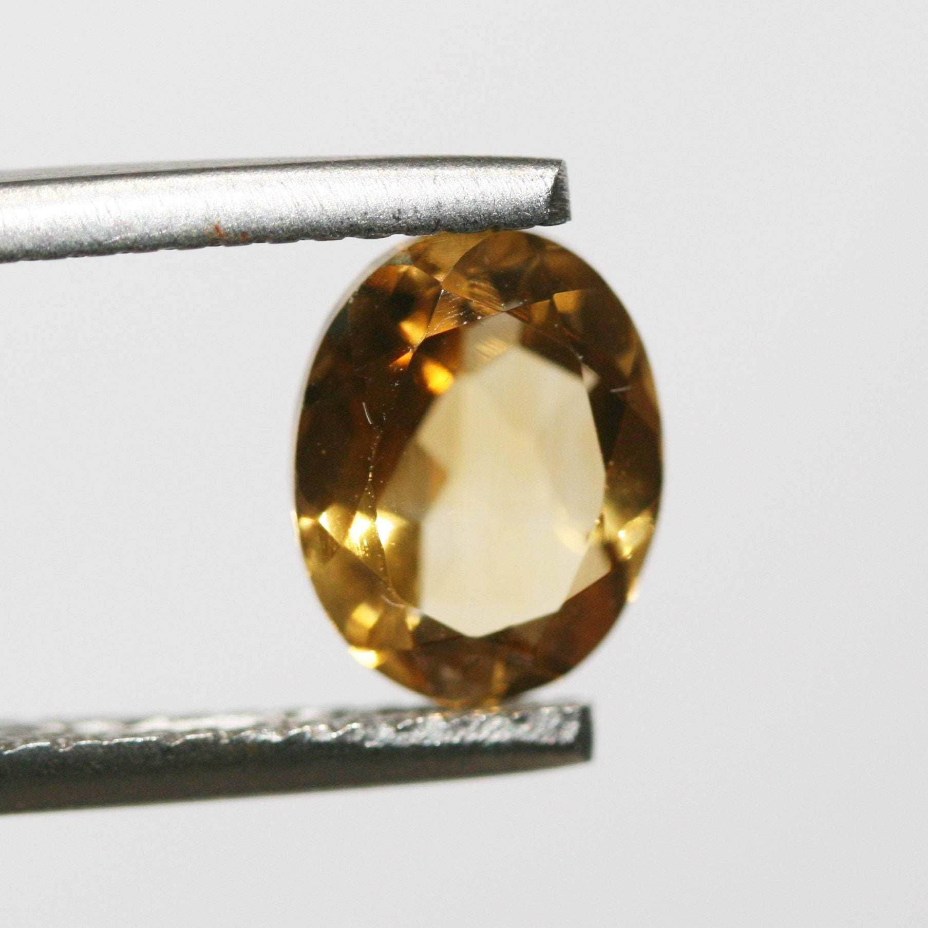 Lote de 4 piezas de citrino facetado ovalado de 9x7 mm. (4 piezas).