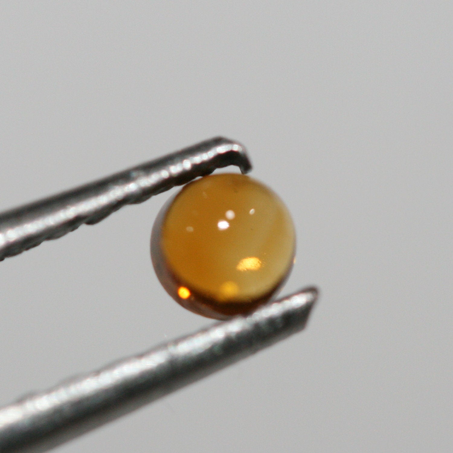 Lot Citrine Round Cabochon 3mm. (5ct.)