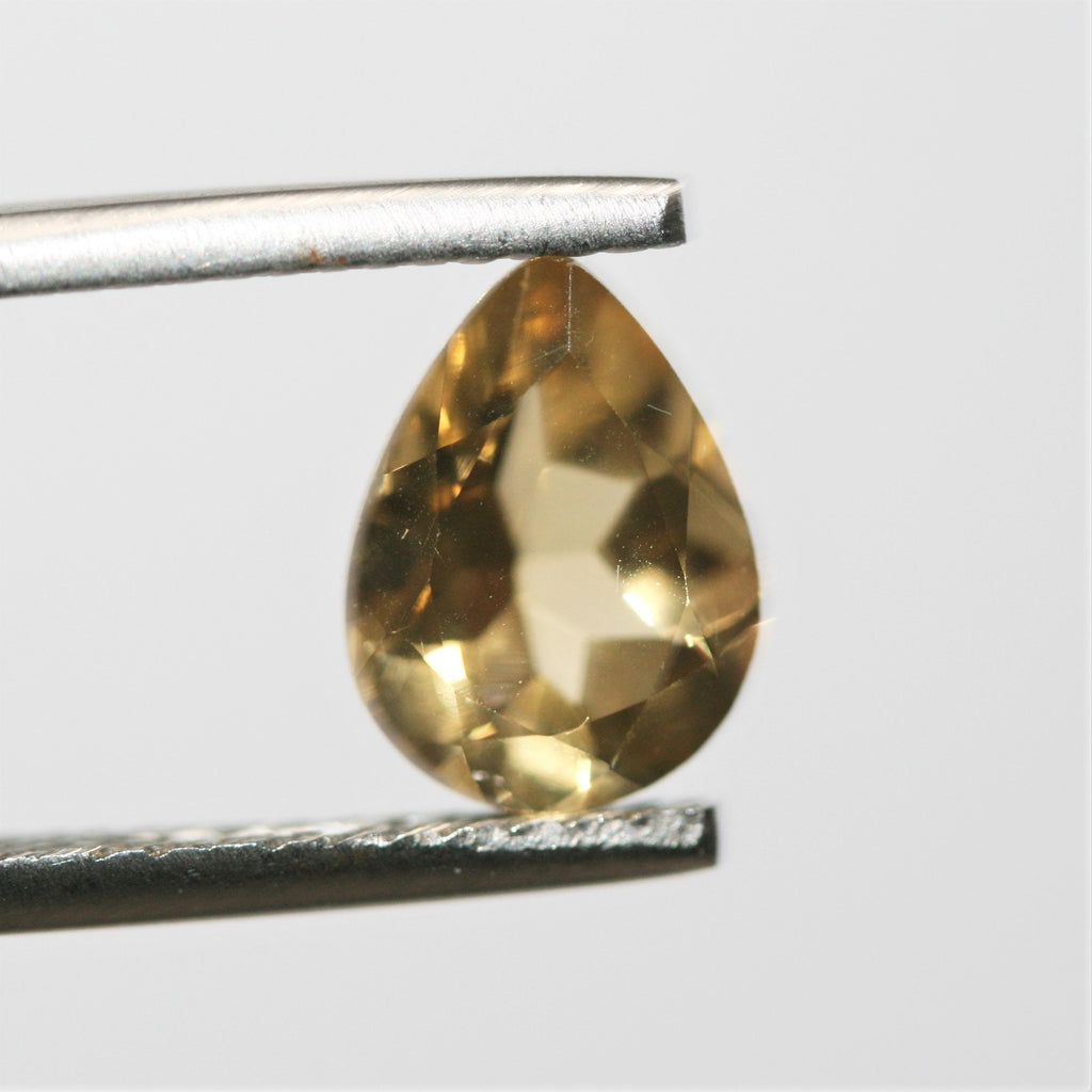 Lote de 4 piezas de gota facetada de citrino de 10 x 7 mm. (4 piezas).