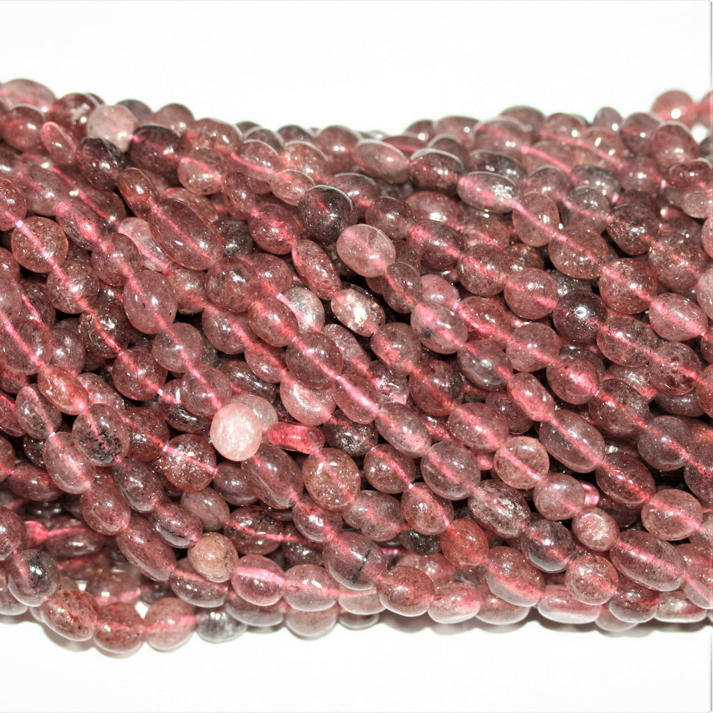 Perles de quartz St. Strawberry lisses en pépites de 8 à 10 mm, 15 pouces environ. Longueur du brin : 39 cm environ.