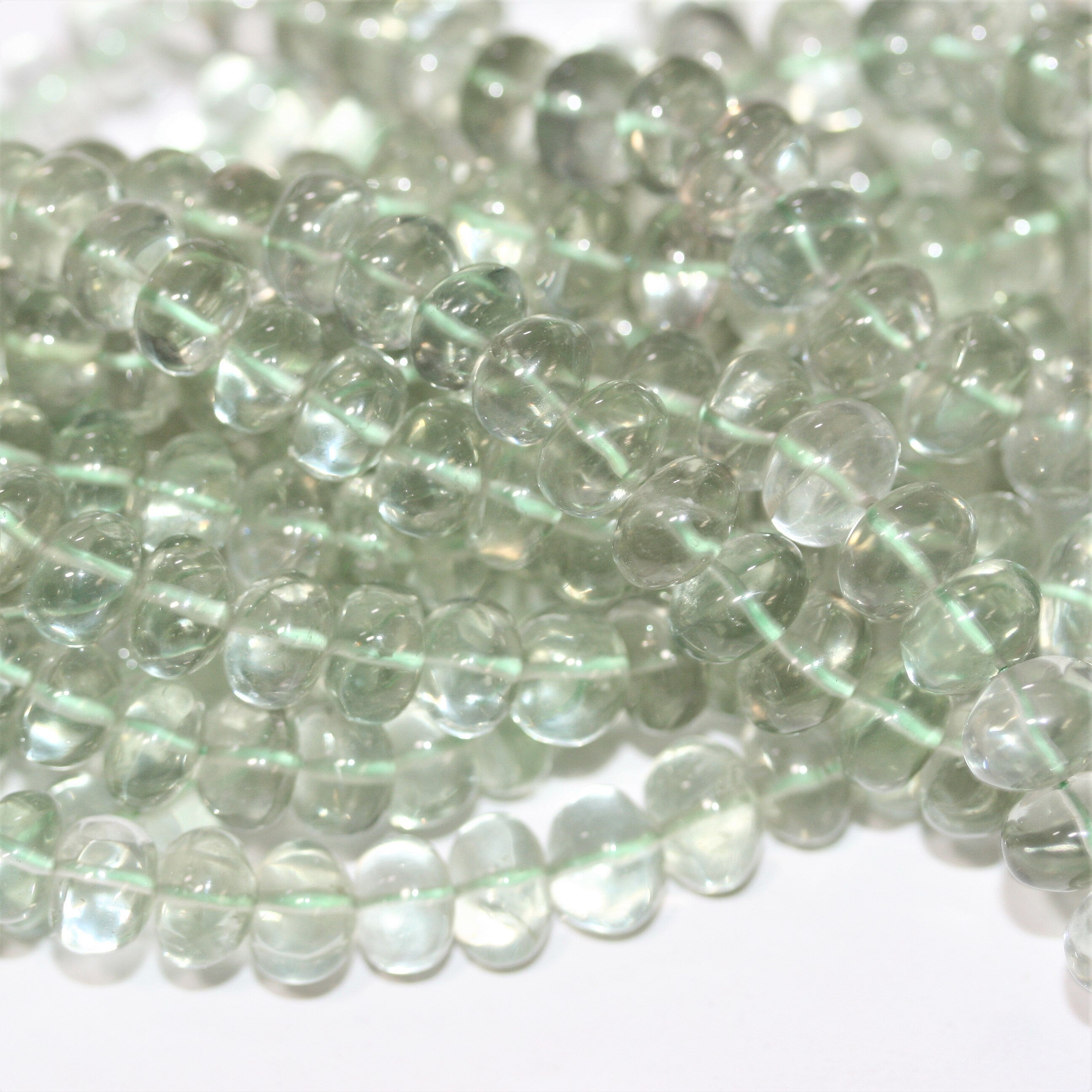 Cuentas redondas lisas graduadas de St Prasiolite de 16", 7 x 5-11 x 8 mm. Aprox. - Hilo de 40 cm.