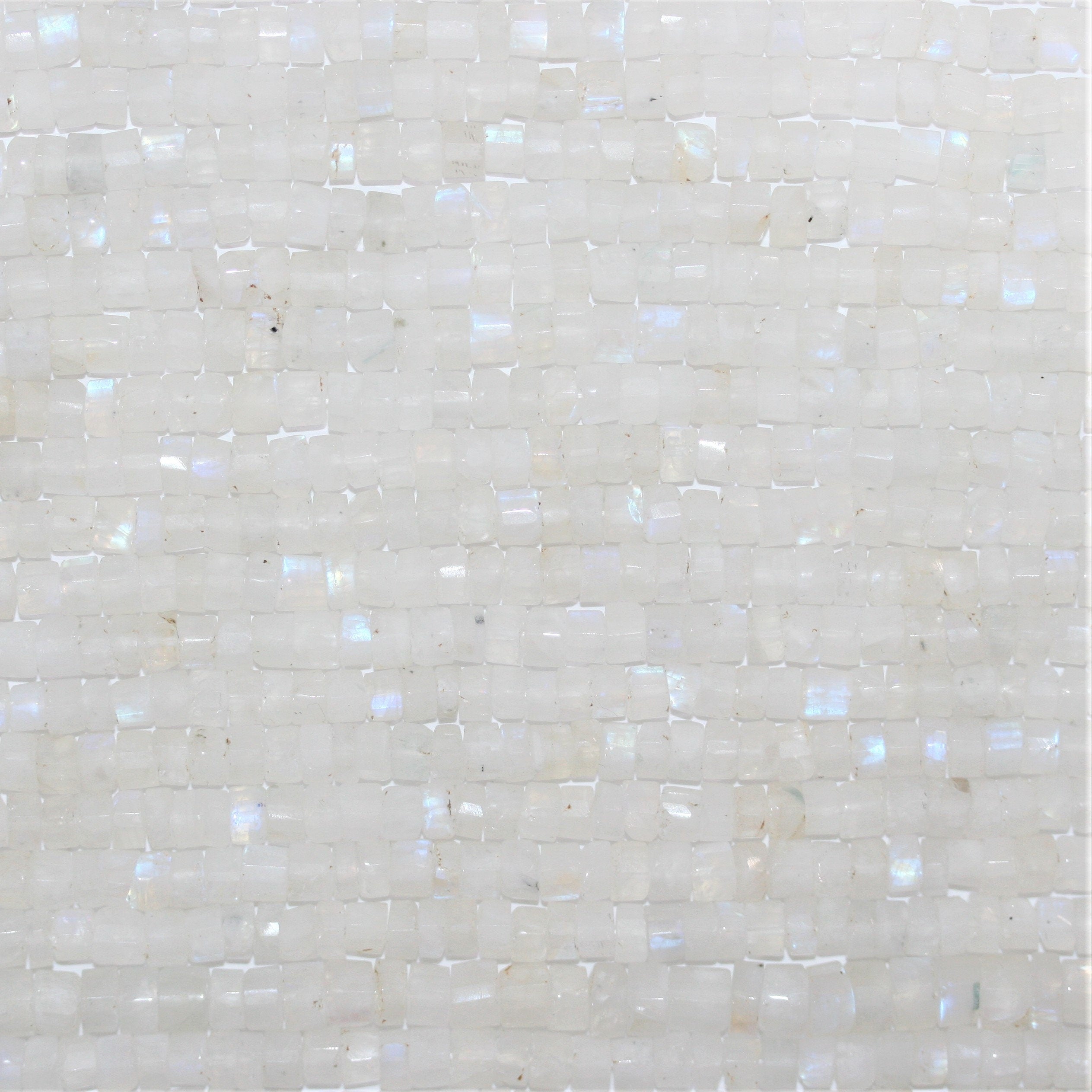 14" St Moonstone Faceted Disc Beads 6x4mm.- Strand 36cm.