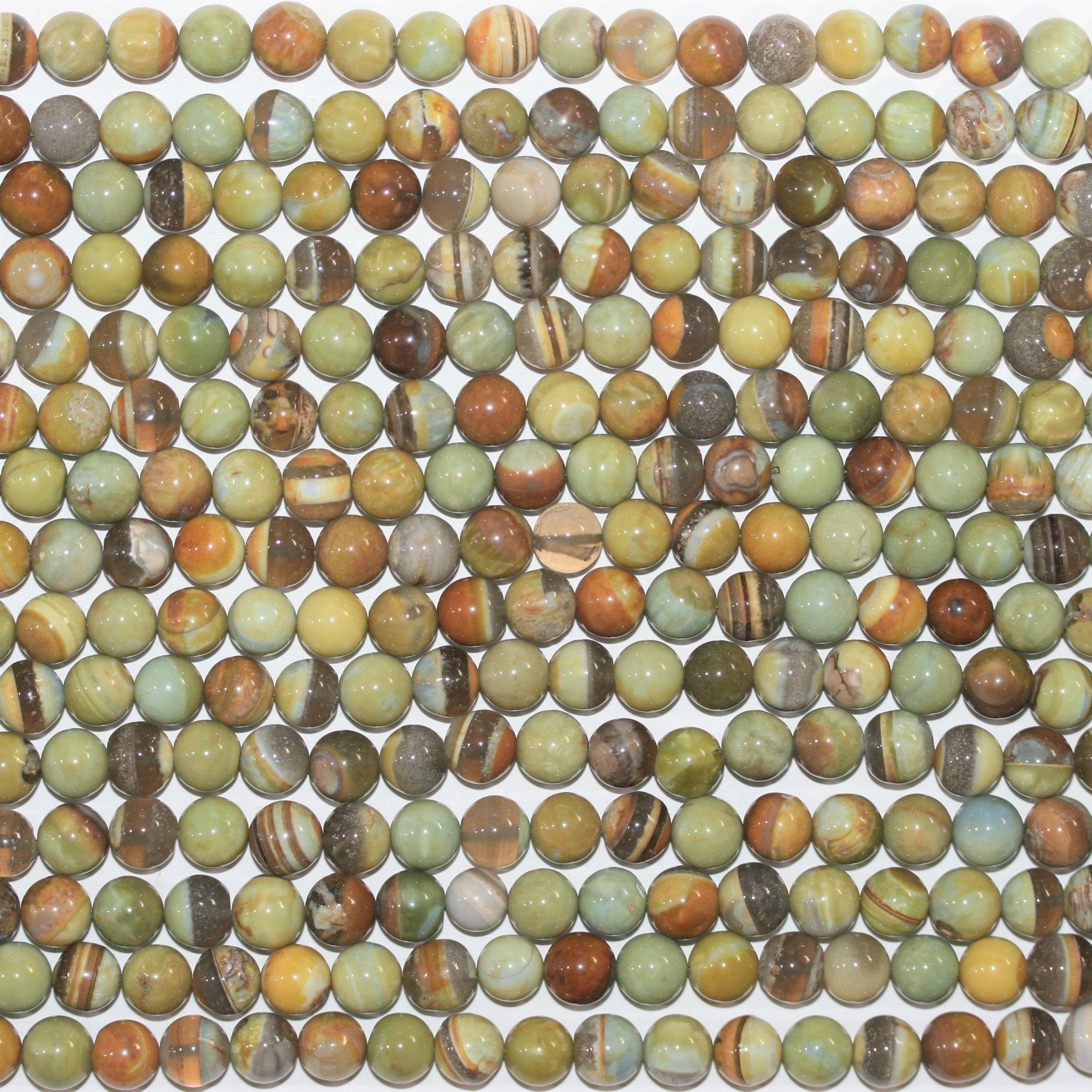 Cuentas redondas lisas de ópalo azul verdoso de 16" de 8-9 mm - Hilo de 41 cm.