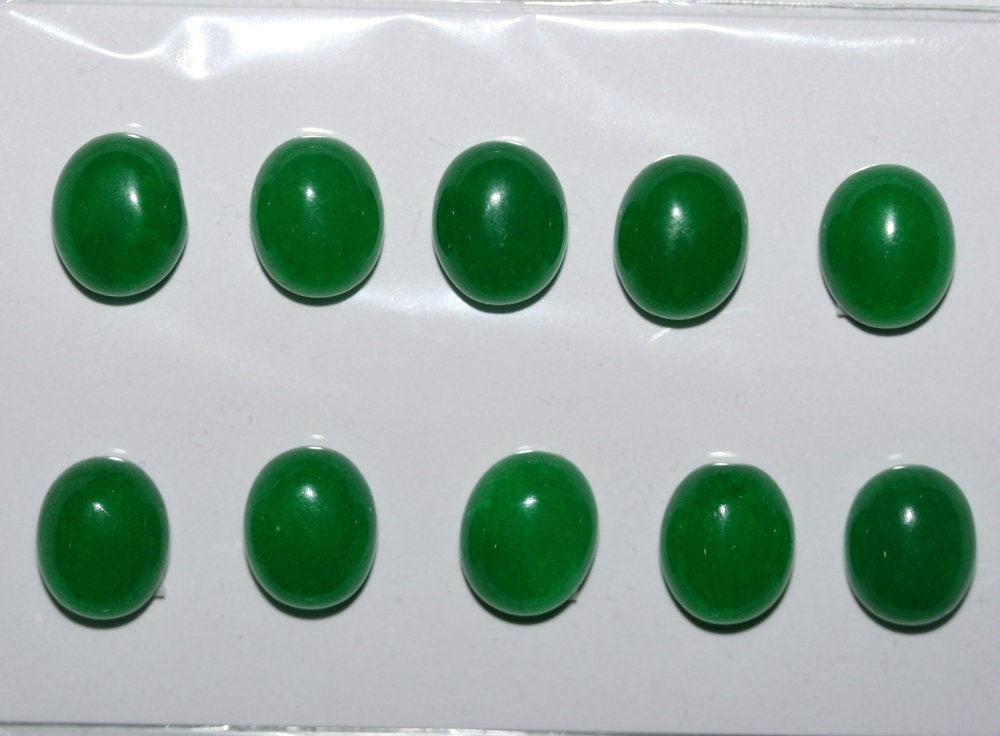 10Pcs Lot Green Jade Oval Cabochon ( 10 Pcs ) 12x10mm