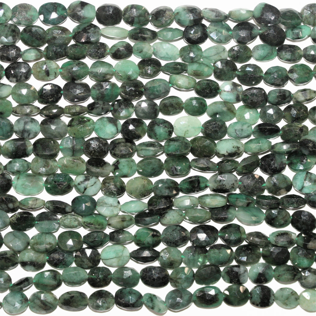 12" St Faceted Oval Emerald Beads 8x6mm.- Strand 30cm.