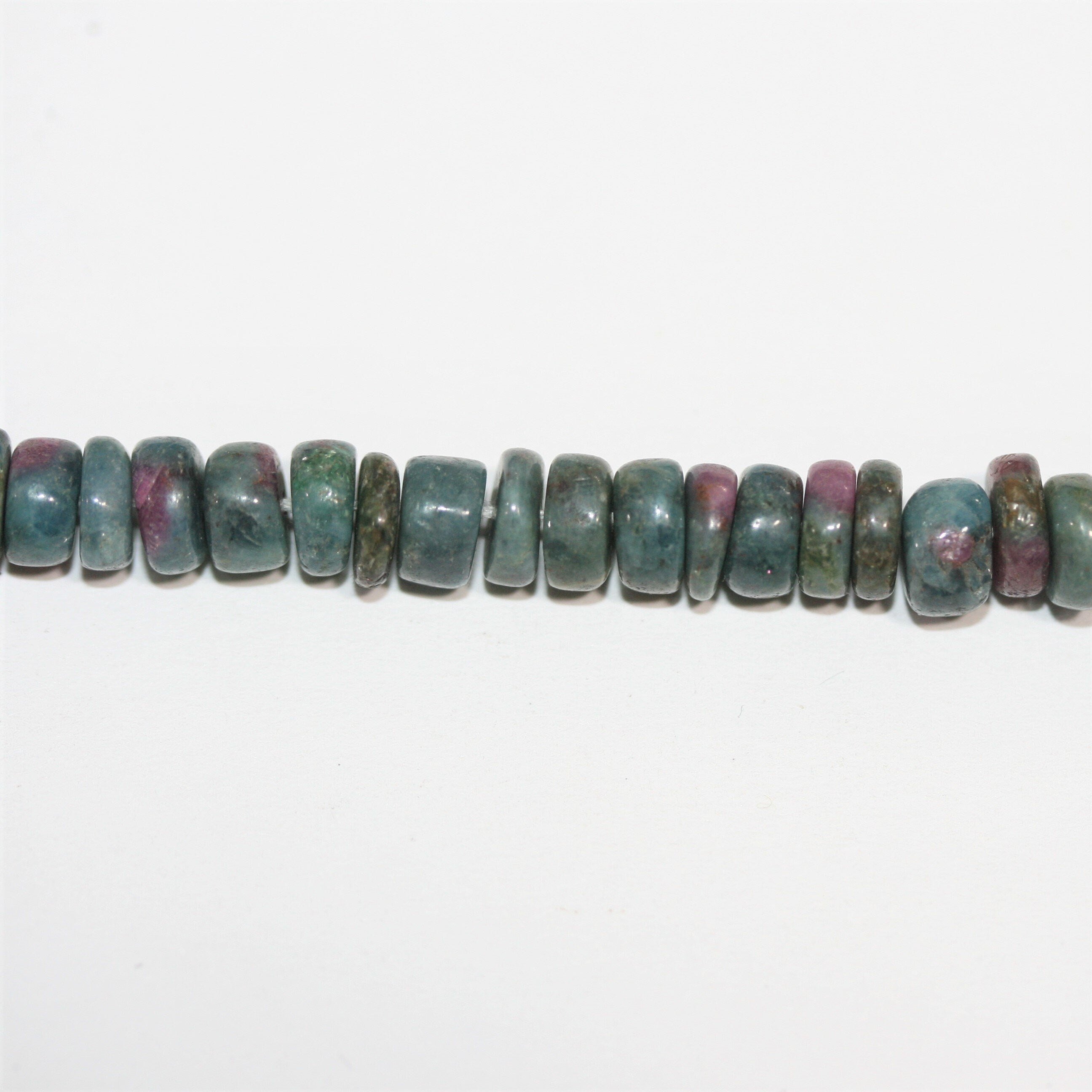 13" St Ruby Zoisite Irregular Smooth Disc Beads 6x3mm. Approx.- Strand 33cm.