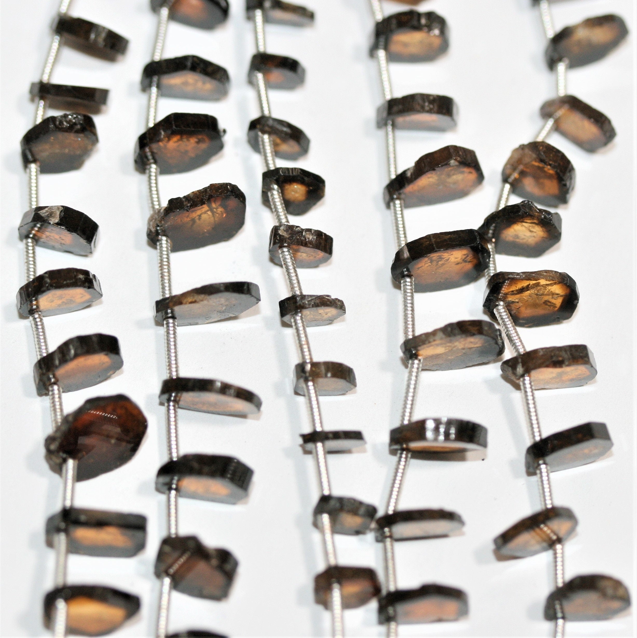 8" St Brown Tourmaline Flat Irregular Beads 6-10mm. Approx.- Strand 20cm. - Hard Gems