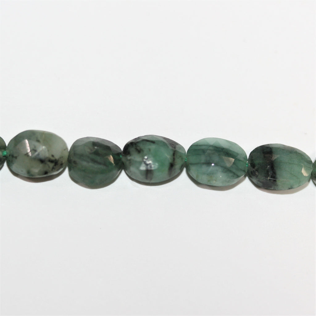 12" St Faceted Oval Emerald Beads 8x6mm.- Strand 30cm.