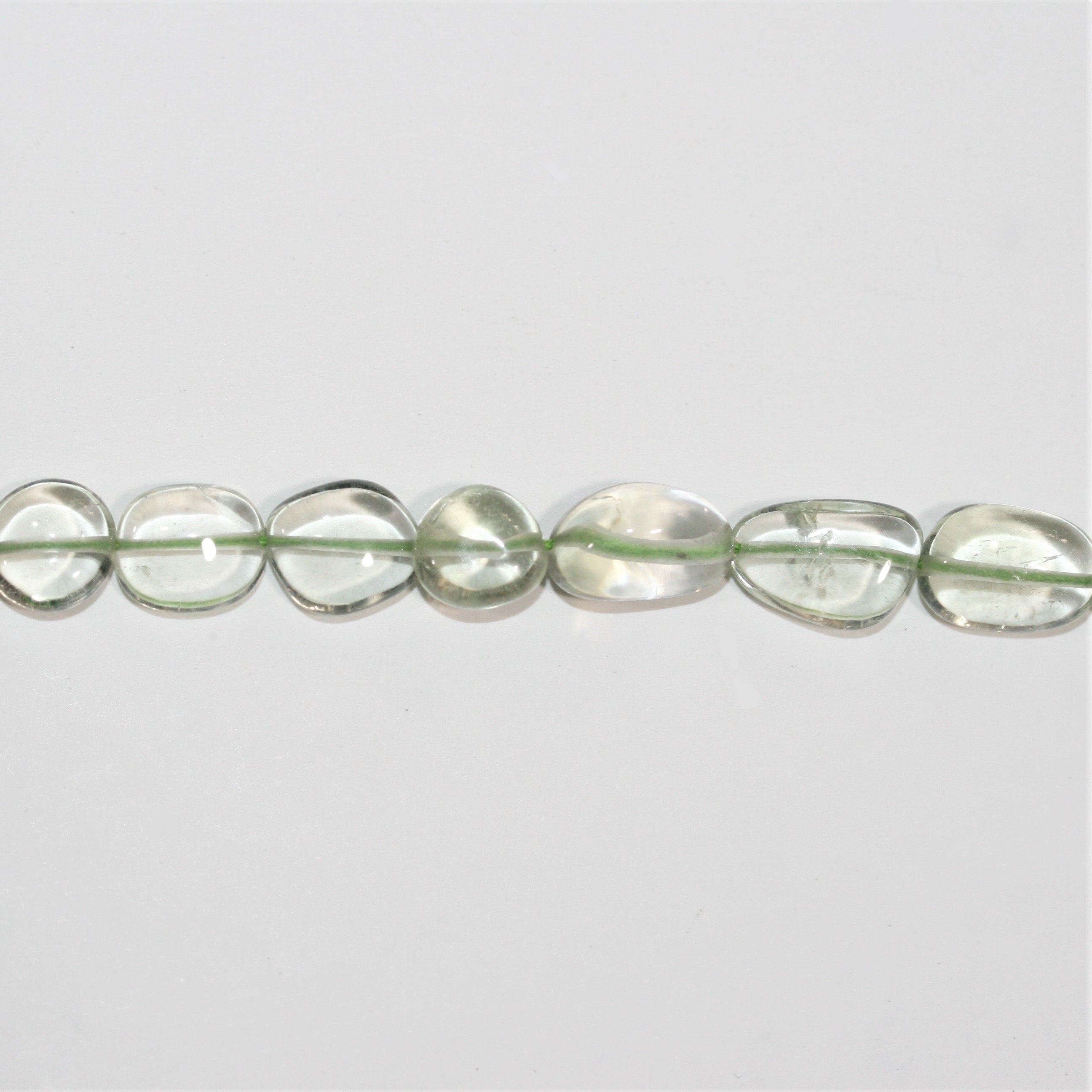 Cuentas ovaladas lisas de St Prasiolite de 16", 11 x 8 mm. Aprox. - Hilo de 40 cm.
