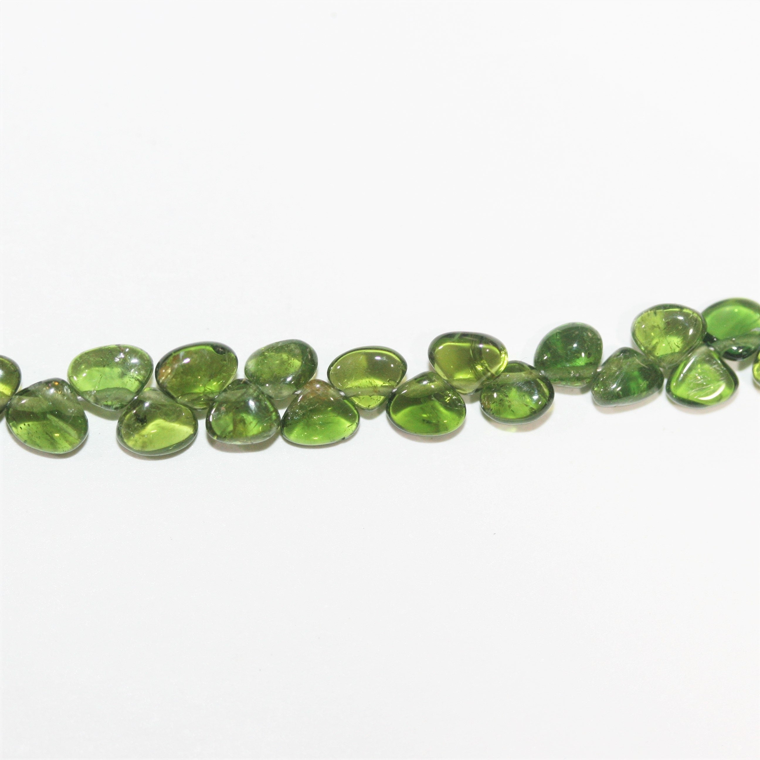 Cuentas de turmalina verde lisa de 8" de 4-5 mm - Hilo de 20 cm.