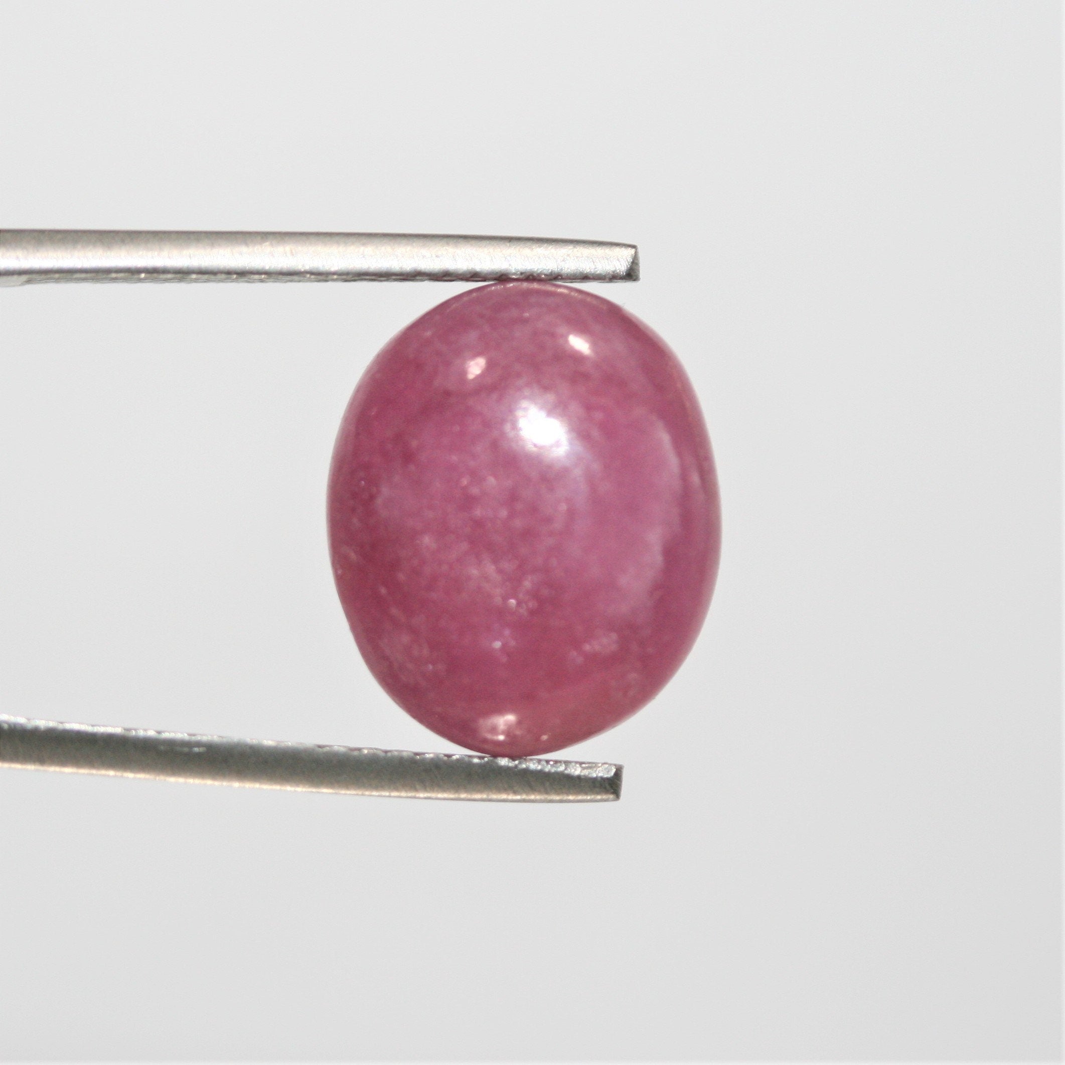 Pink Sapphire Oval Cabochon 14.8x12.2mm. (11.26ct.)