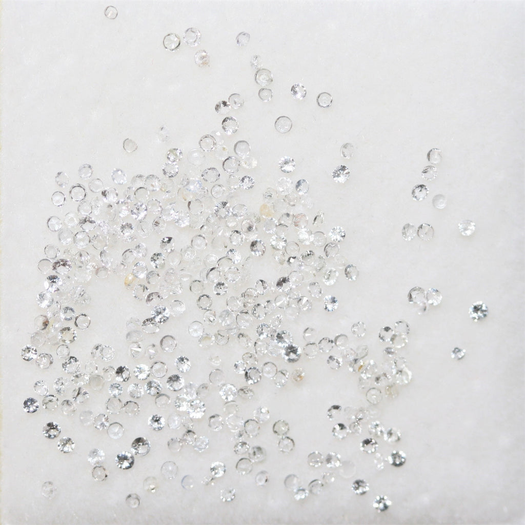 Lote de Zafiro Blanco Redondo Facetado de 1 mm - Lote de 2 Quilates