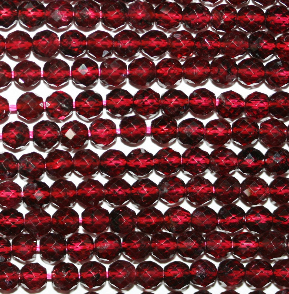 14" St Garnet Faceted Round Beads 4mm.-Strand 38cm