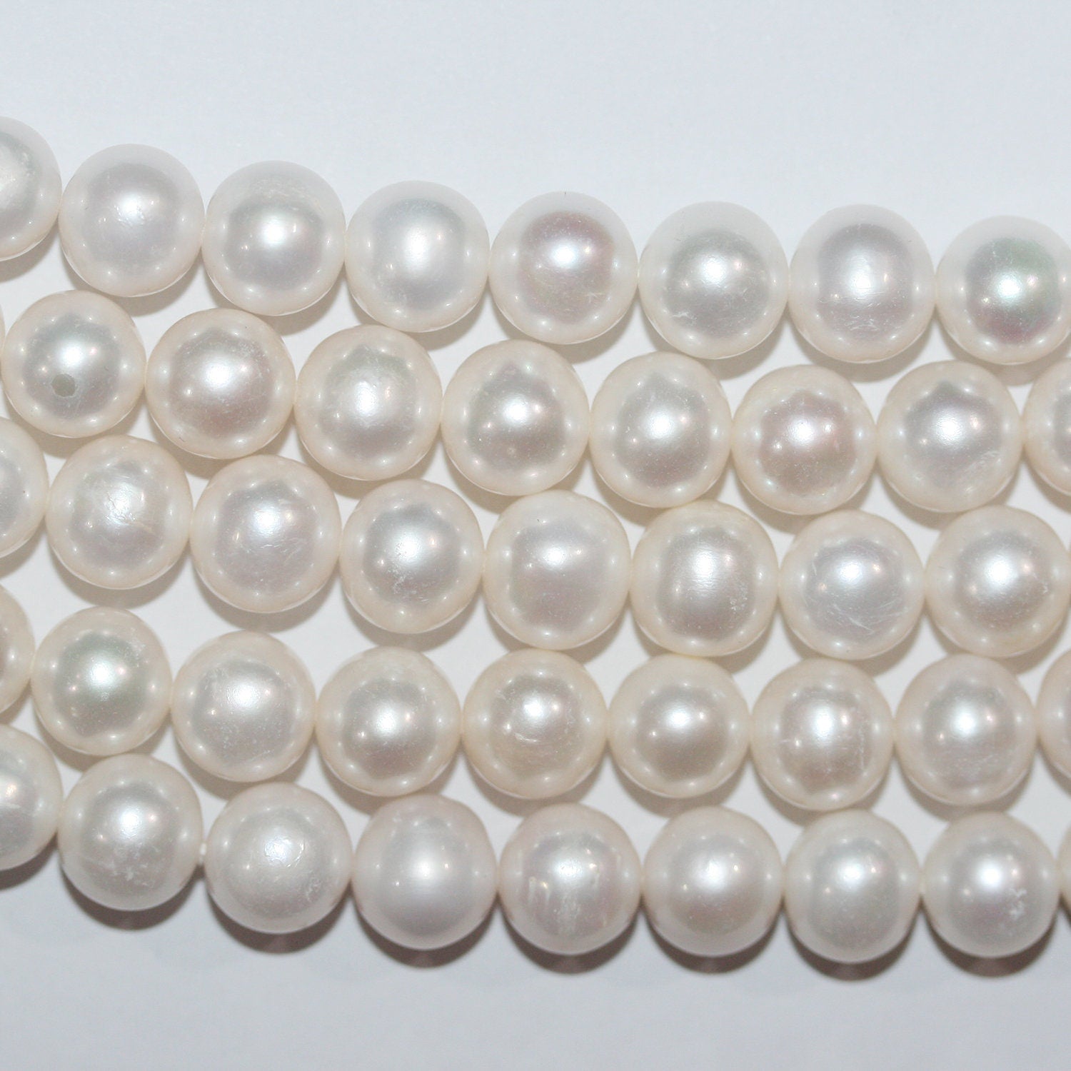 Perla de agua dulce redonda de 16" (10-11 mm) - Hilo de 40 cm - Precios al por mayor de perlas naturales