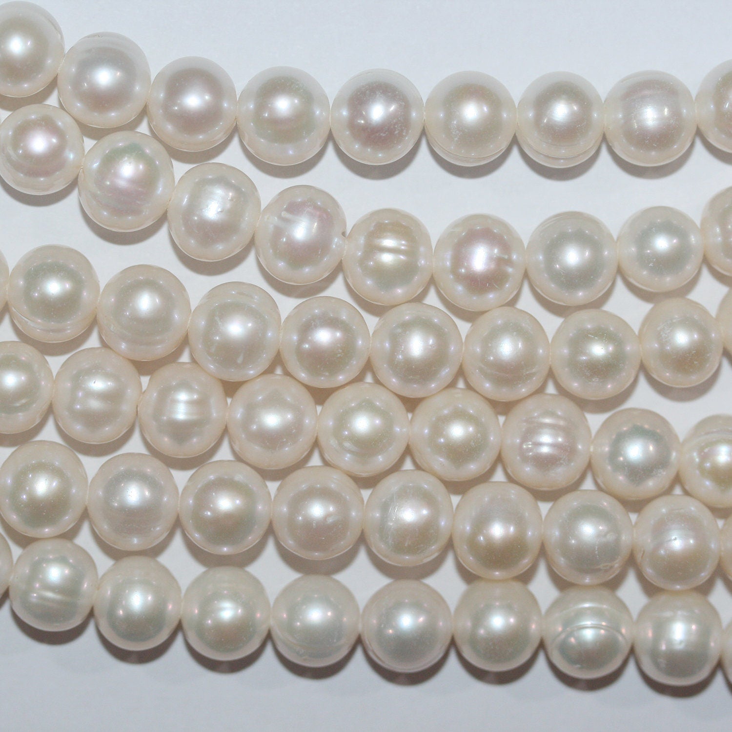 Perla de agua dulce redonda de 16" (9-10 mm) - Hilo de 40 cm - Precios al por mayor de perlas naturales