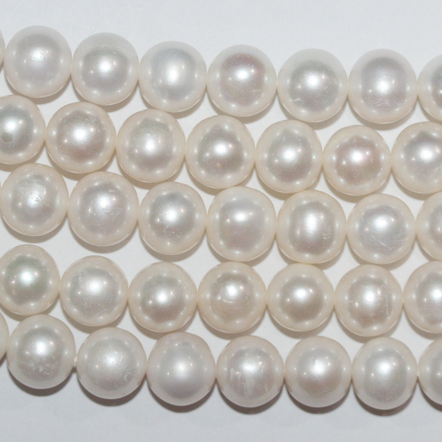 Perla de agua dulce redonda de 16" (10-11 mm) - Hilo de 40 cm - Precios al por mayor de perlas naturales