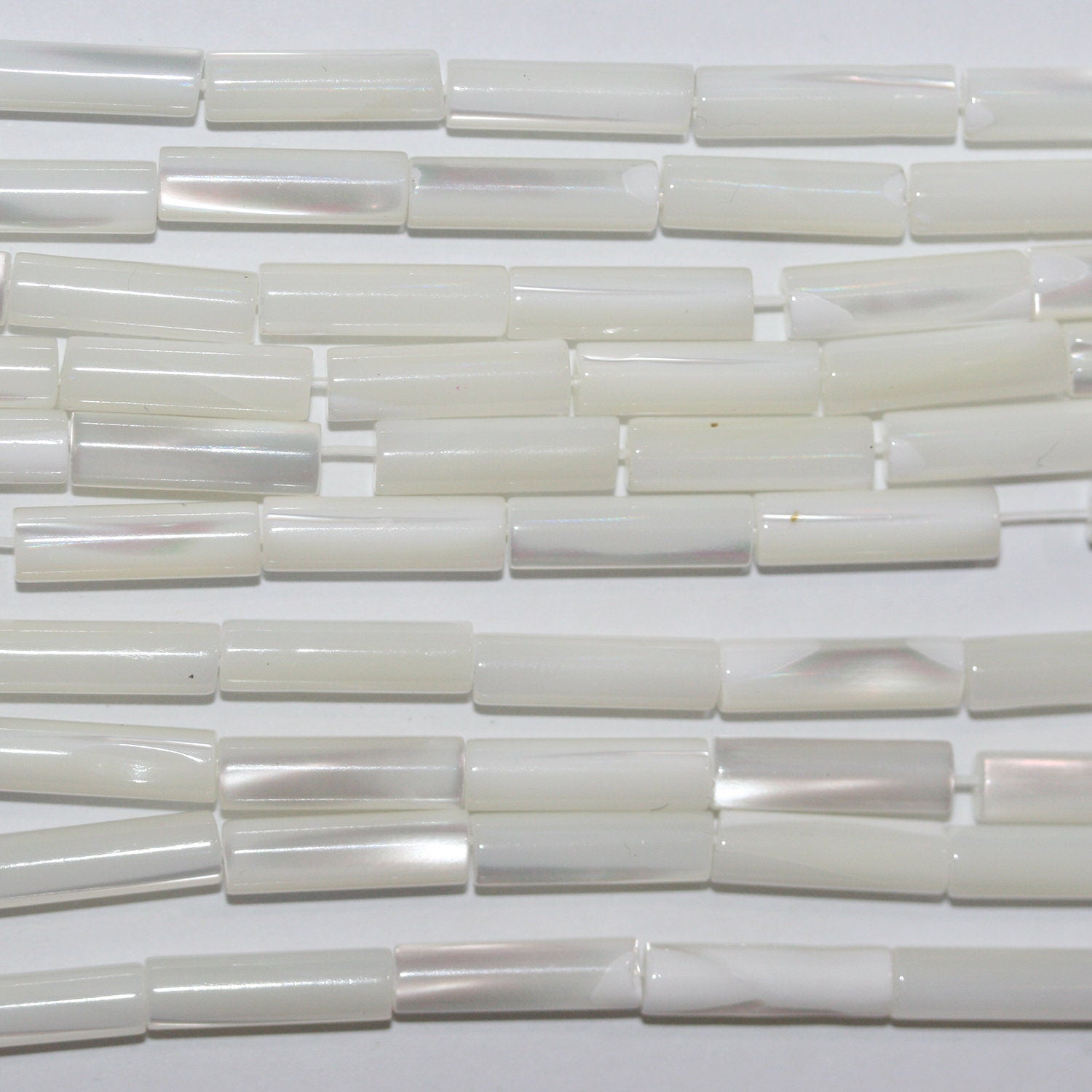 16" St MOP Smooth Tube Beads 13.5x5mm.- Strand 40cm. - Hard Gems