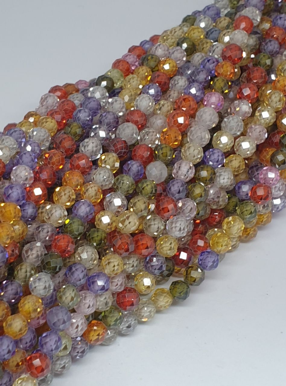 15" perles rondes à facettes en zircon cubique multicolore de 4 mm - Fil de 39 cm