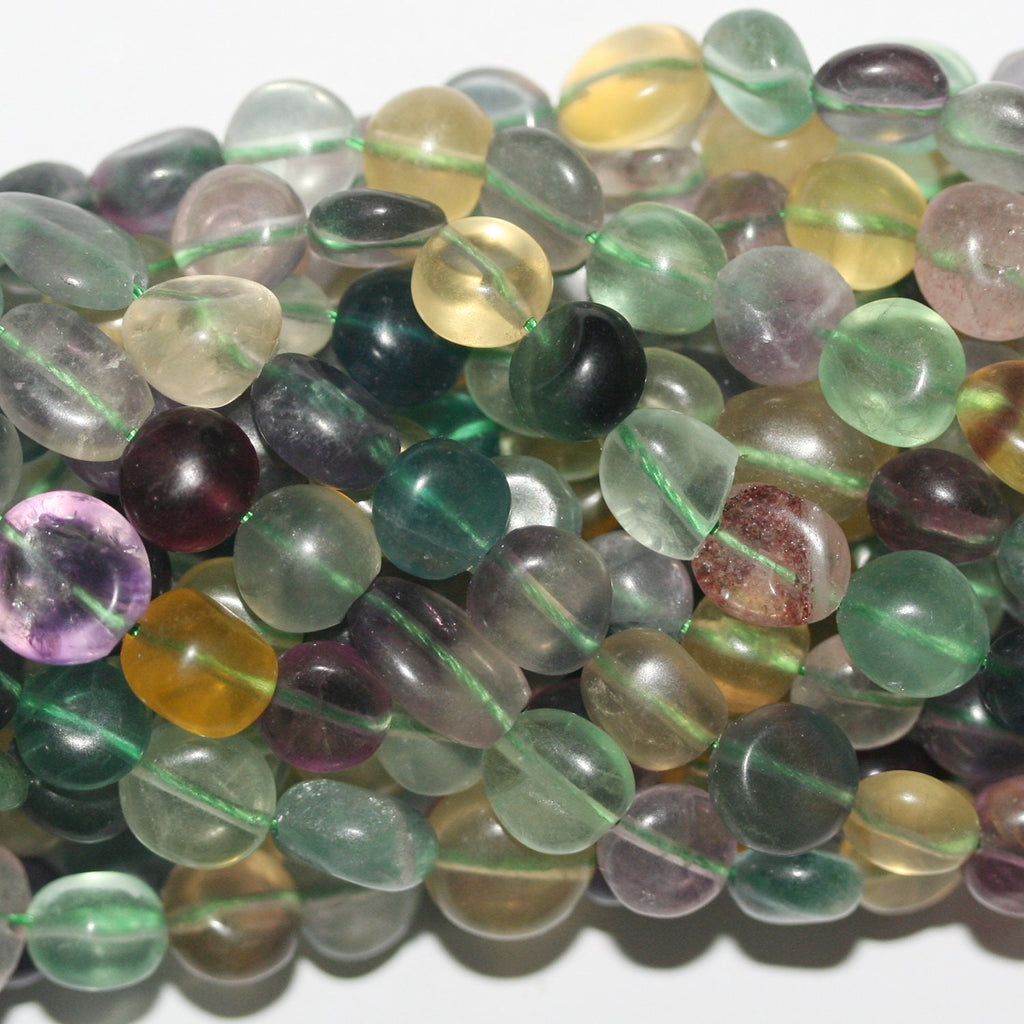 Perles de fluorite St lisses en pépites de 15 pouces (8-10 mm). Longueur approximative du fil : 39 cm.