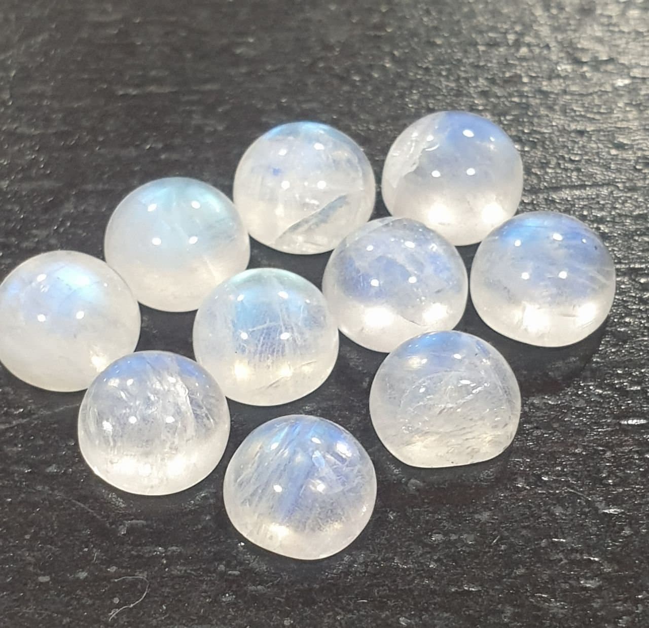 10 Pcs Lot Moonstone Round Cabochon 6 mm. (10 pcs.)