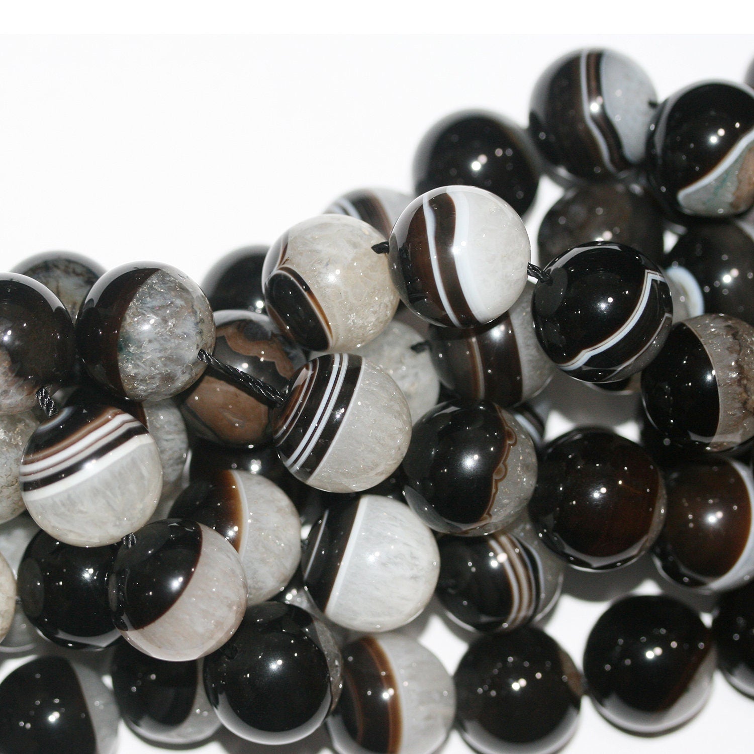 15" St Banded Onyx Smooth Round Beads 18mm.-Strand 39cm. - Hard Gems