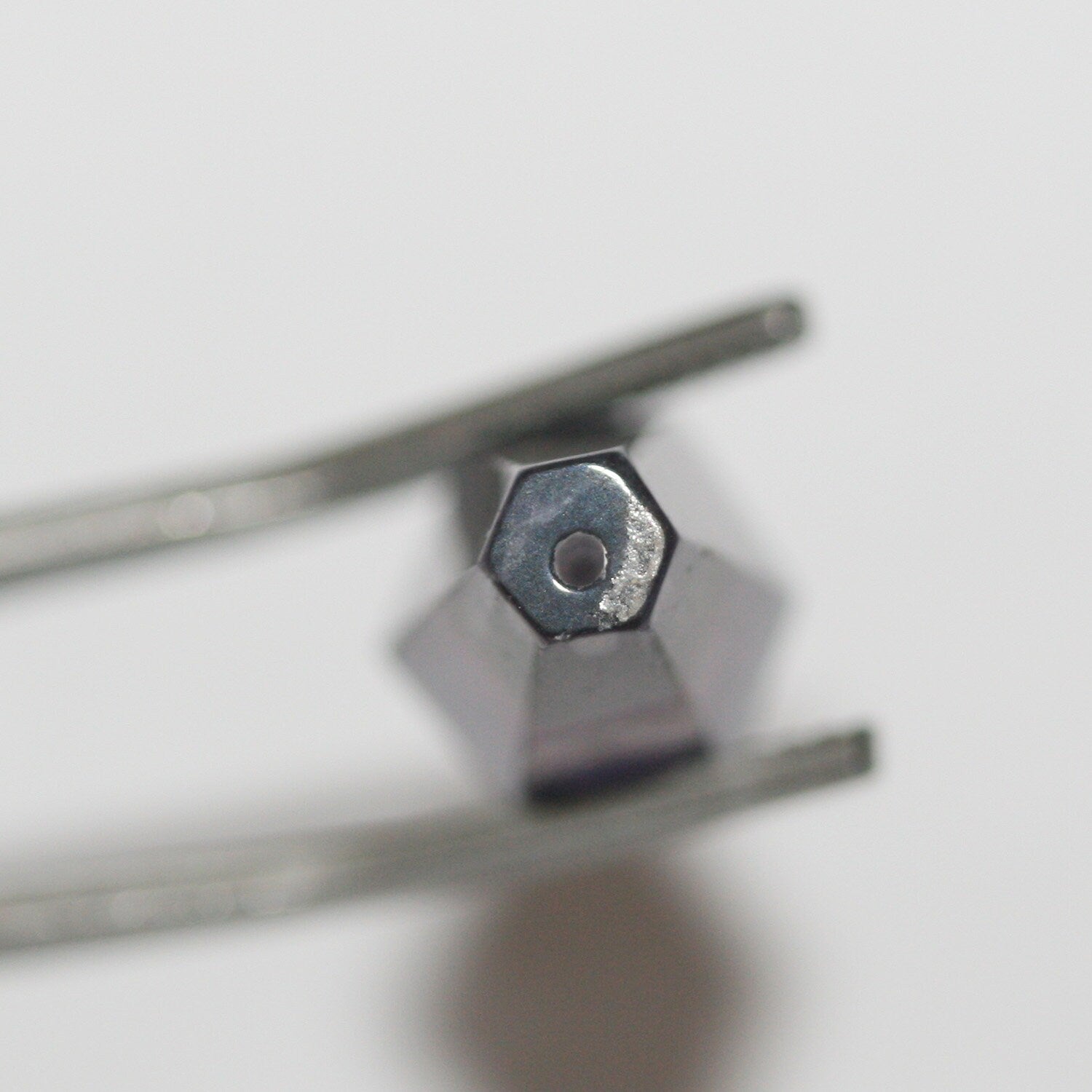 Bâtonnets de fluorite à facettes, demi-percés, 23 x 10 mm - 1 paire