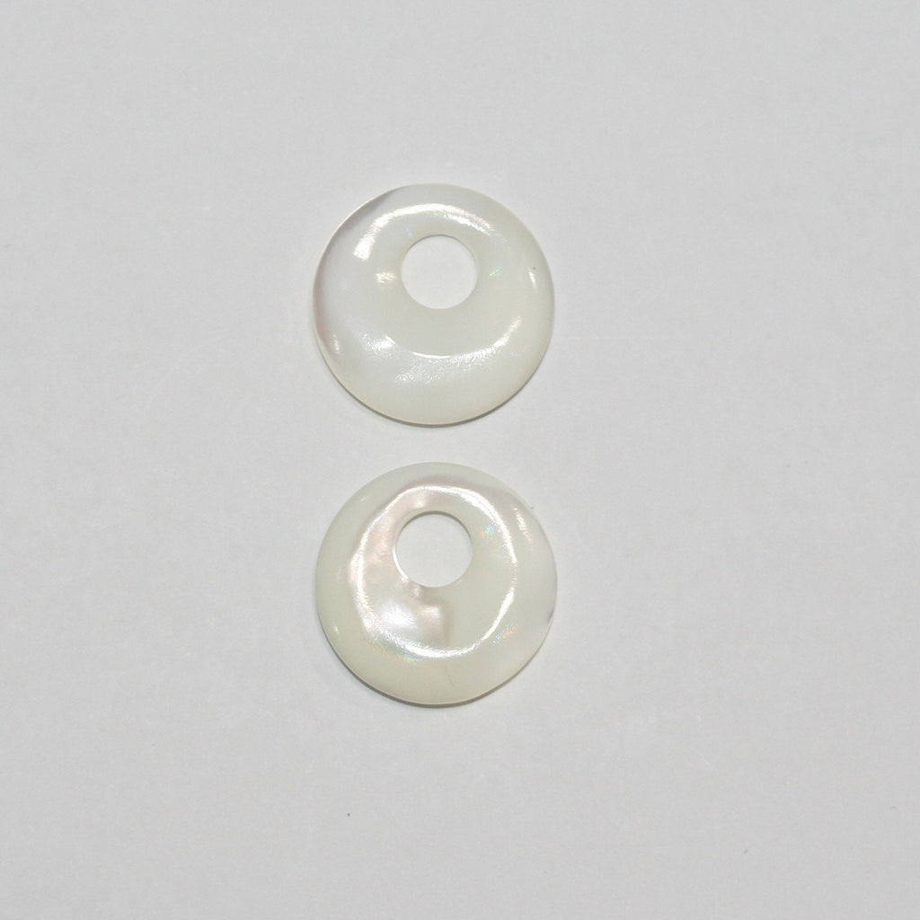 Pendentif rond en nacre 20 mm (1 paire)
