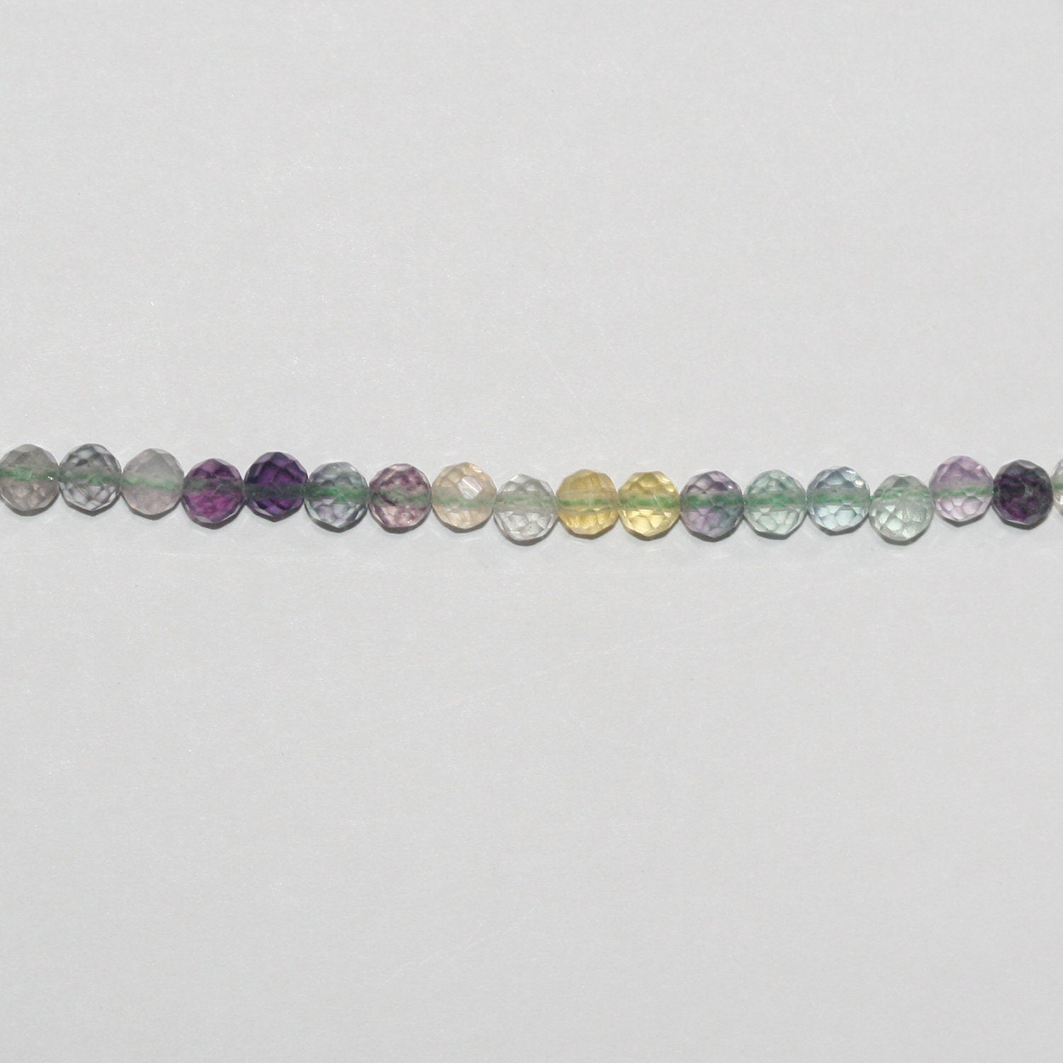 15" St Fluorite Facettée Rondes Perles 4mm.-Rig 39cm.