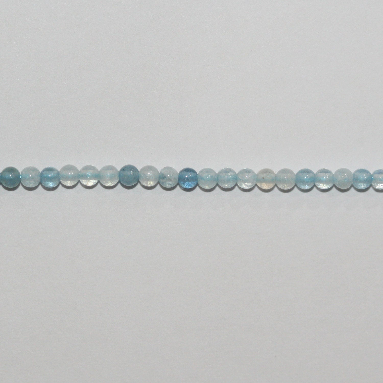 15" Perles rondes lisses en aigue-marine 2 mm.-Rig 39 cm.
