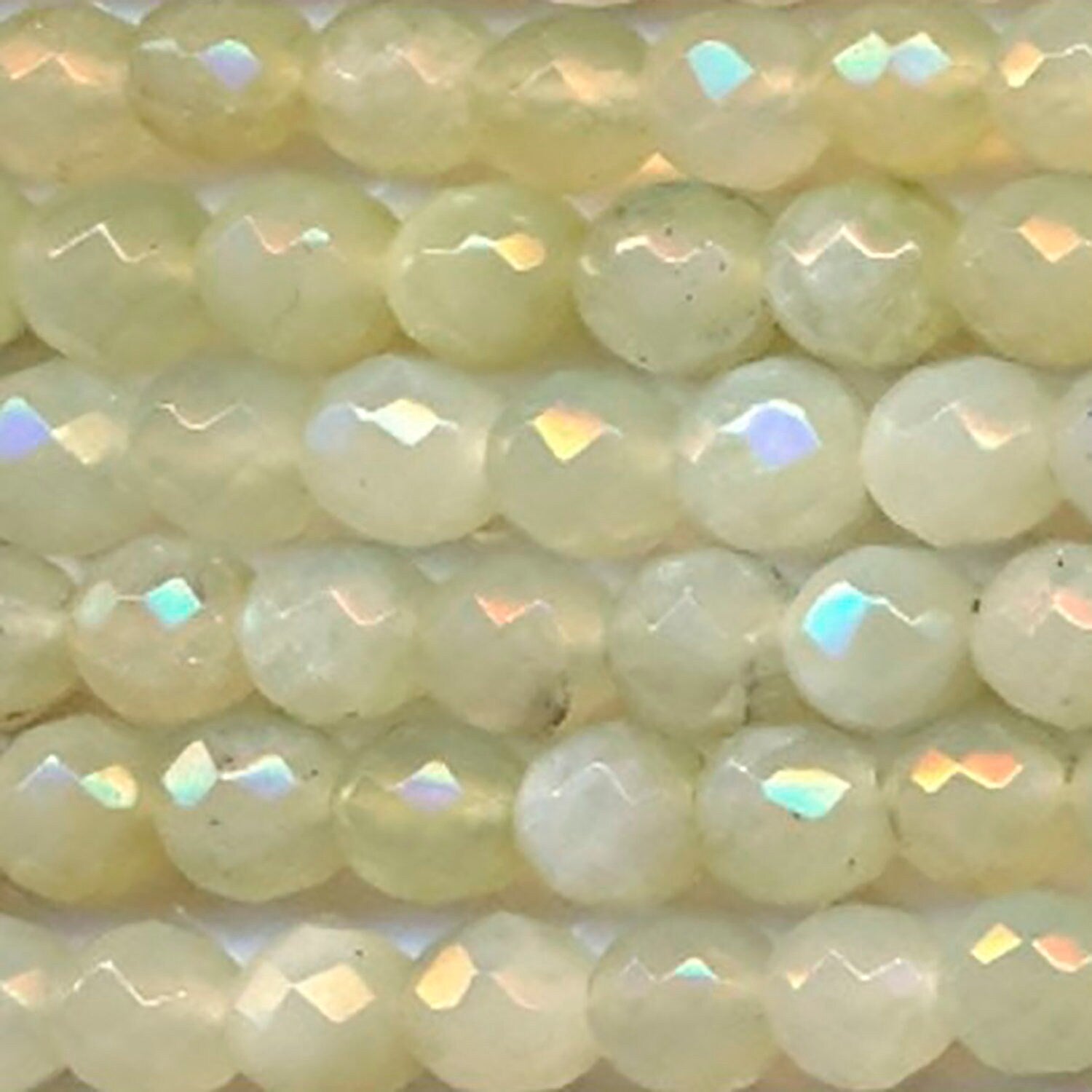 Cuentas redondas facetadas de jade de 16" (6 mm) - Hilo de 40 cm