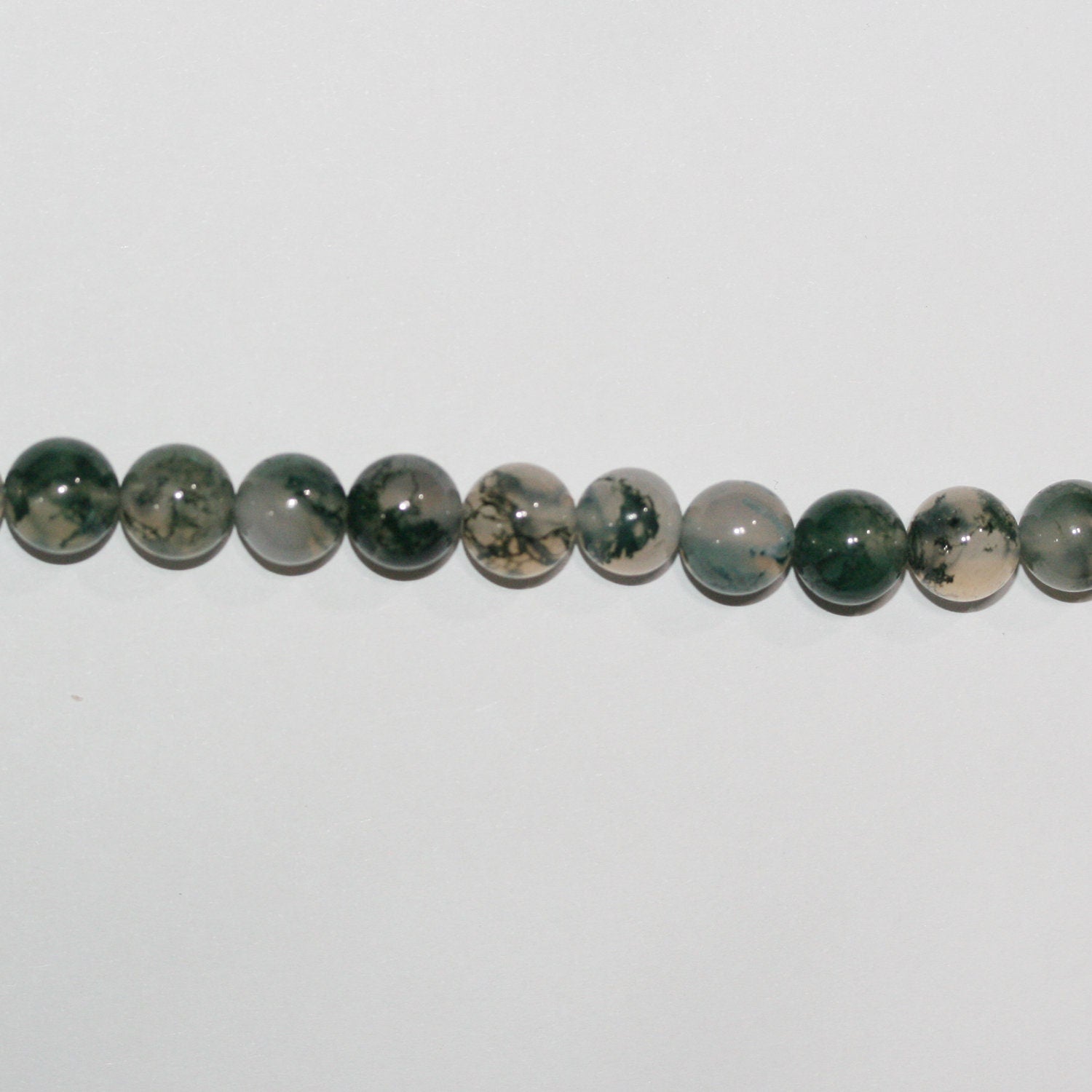 14" St Moss Agate Smooth Round Beads 8.5-9mm.-Strand 39cm.
