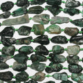 Perles pépites St Emerald non polies de 16 pouces, 15 x 11 mm environ - Longueur du brin : 40 cm.