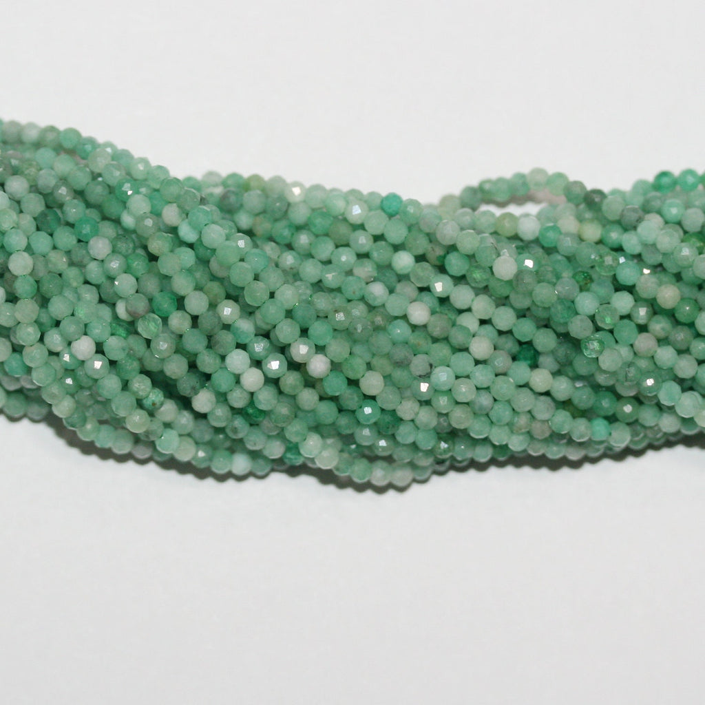 15" Perles rondes à facettes St Emerald 2 mm.-Rig 39 cm.