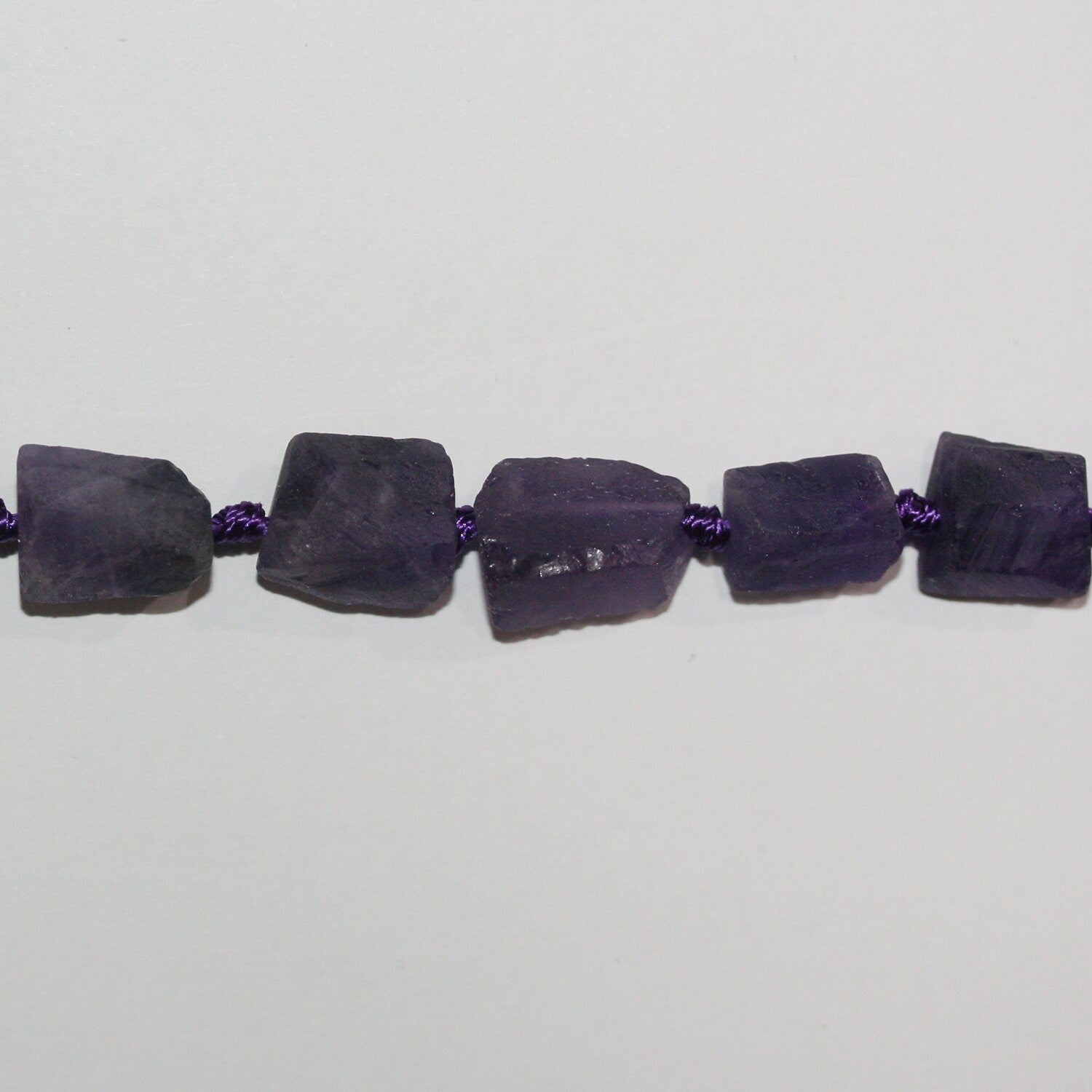 Cuentas de amatista Santa de 16", barril liso sin pulir, 12 x 8 mm, aprox., hilo de 40 cm.