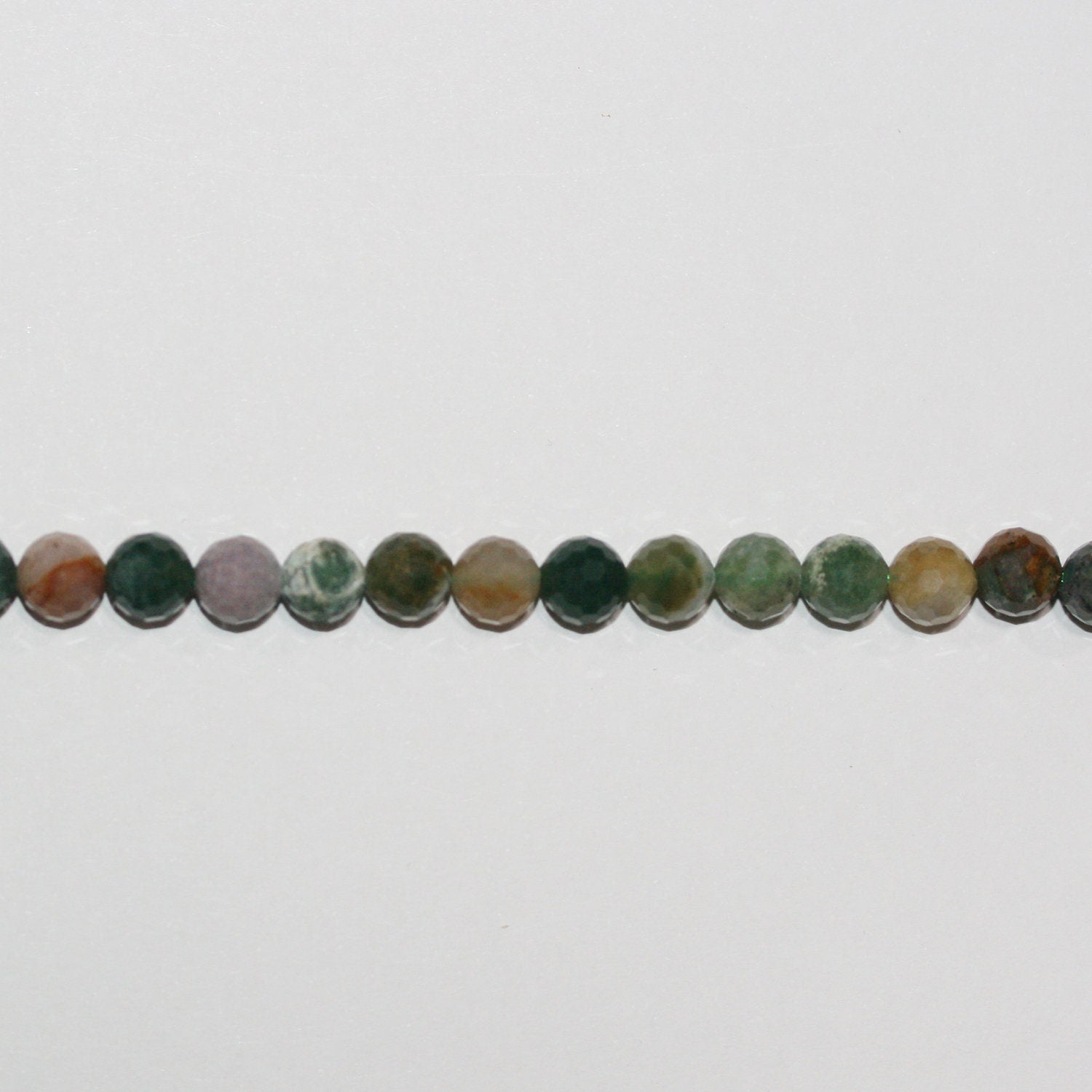 15" Perles rondes à facettes en agate indienne St 6 mm.-Rig 39 cm.