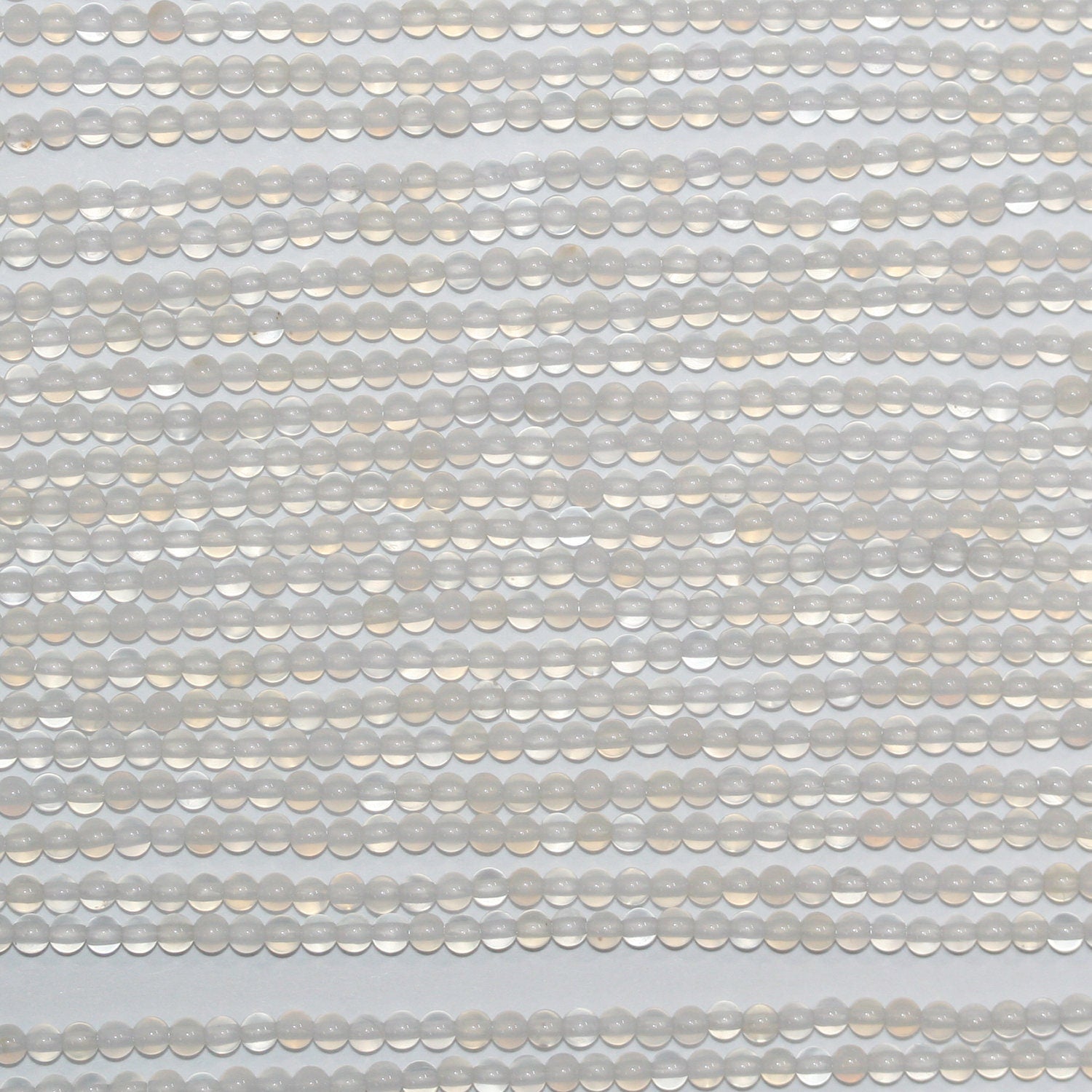 15 perles rondes lisses en agate blanche, 2 mm - Fil de 39 cm