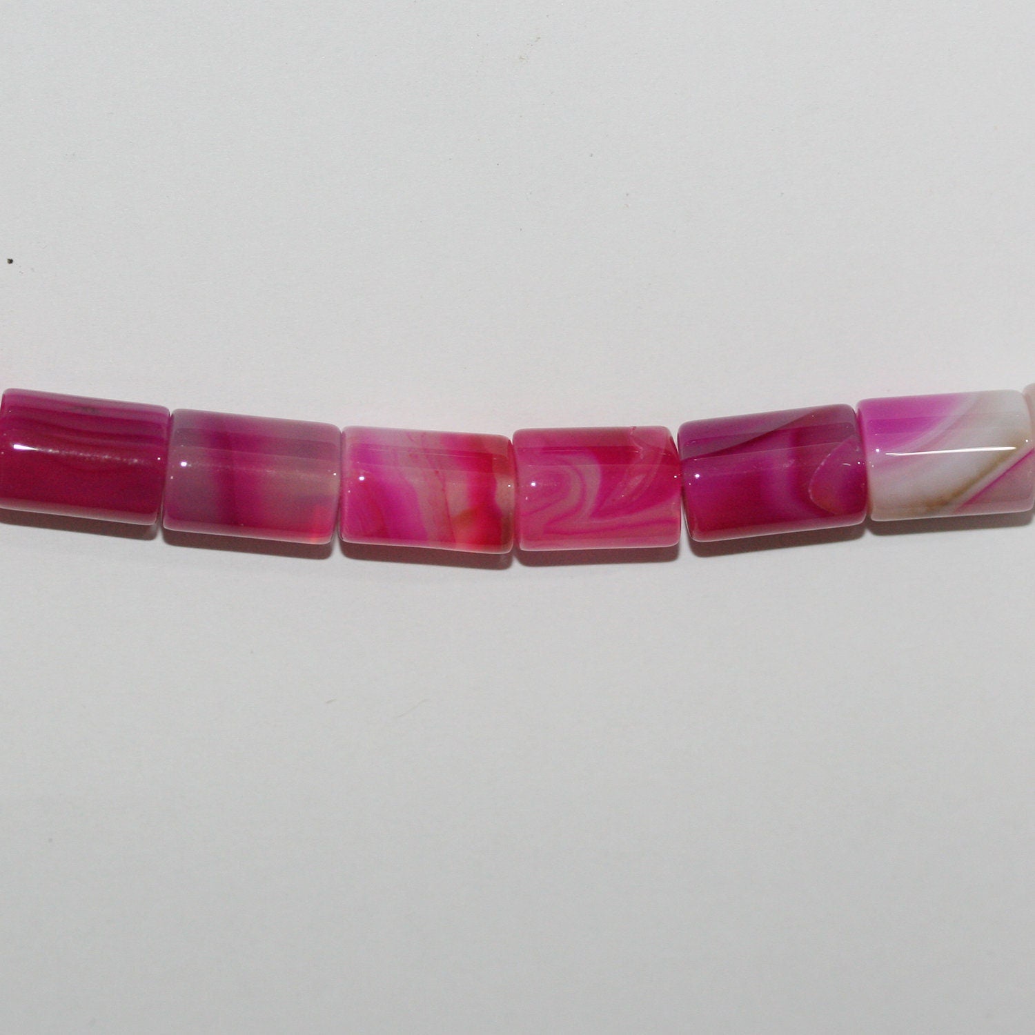 Perles cylindriques lisses en agate St Fuchsia Stripe, 11 x 8 mm, 15 pouces (38 cm) - Longueur : 39 cm