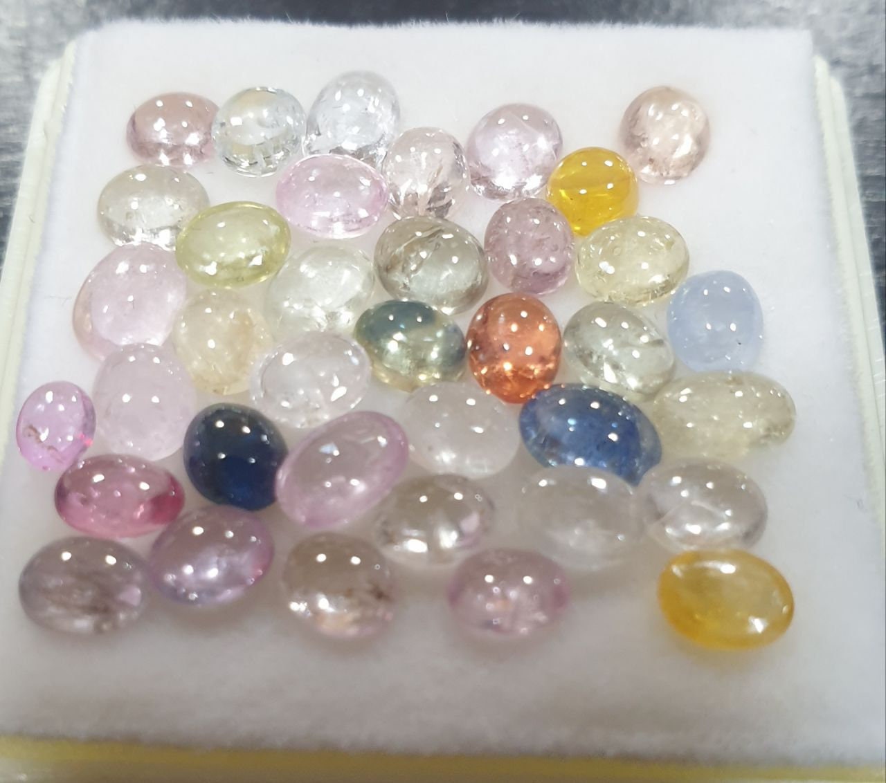 Multi Color Sapphire Oval Cabochon Lot Pink Yellow Green Orange White Sapphire 4Mix Sizes 3-6mm 15ct Lot-Sapphire Cabochons