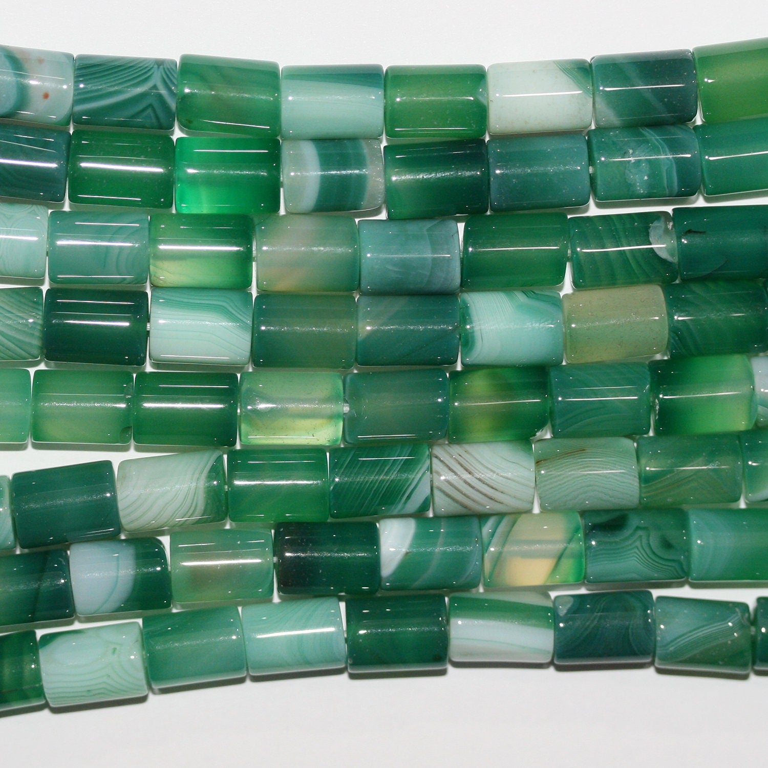 Perles cylindriques lisses en agate à rayures vertes St 15" 11x8mm.-Rig 39cm.