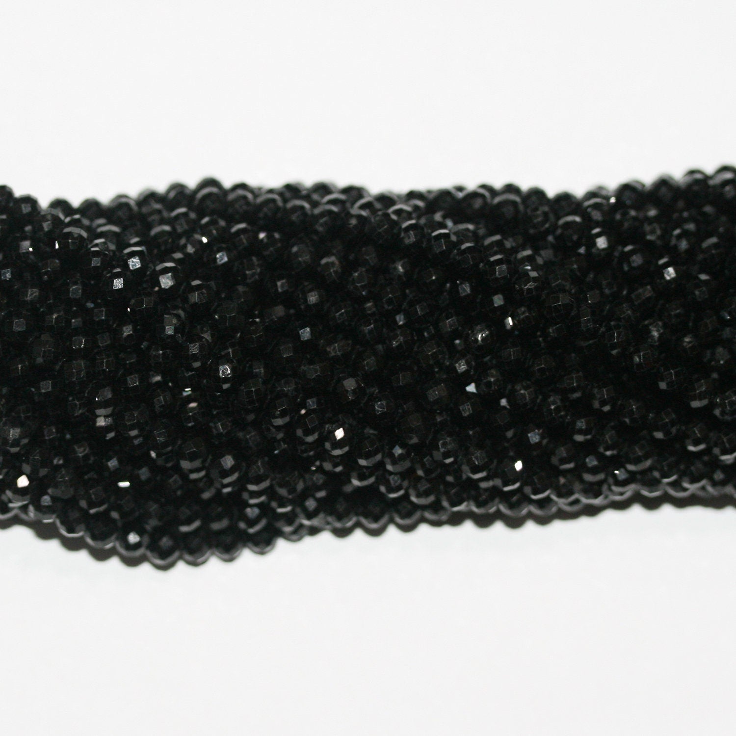 15" St Perles rondes à facettes en tourmaline noire 4 mm.-Rig 39 cm.