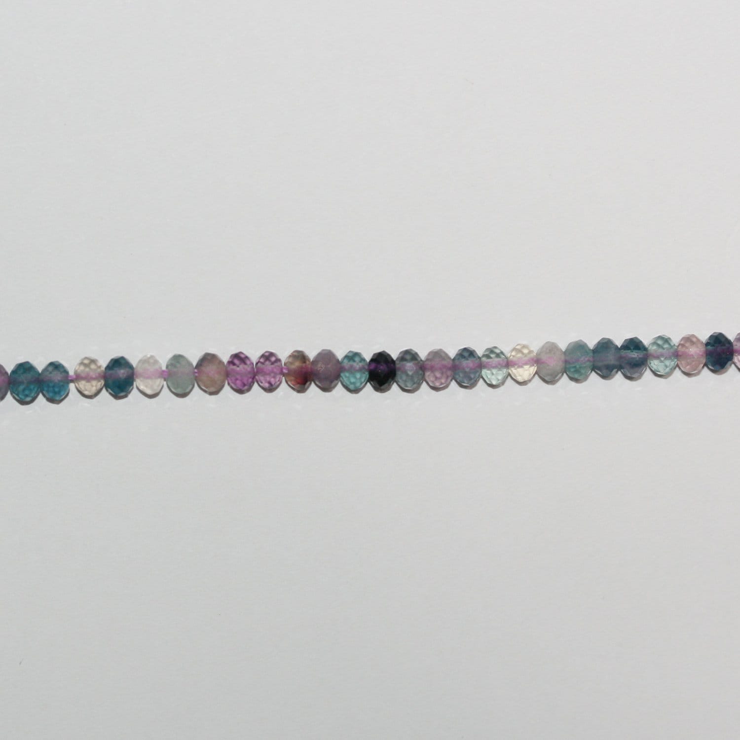 Perles rondelles à facettes en fluorite St de 15 pouces, 4 x 3 mm. - Fil de 39 cm.