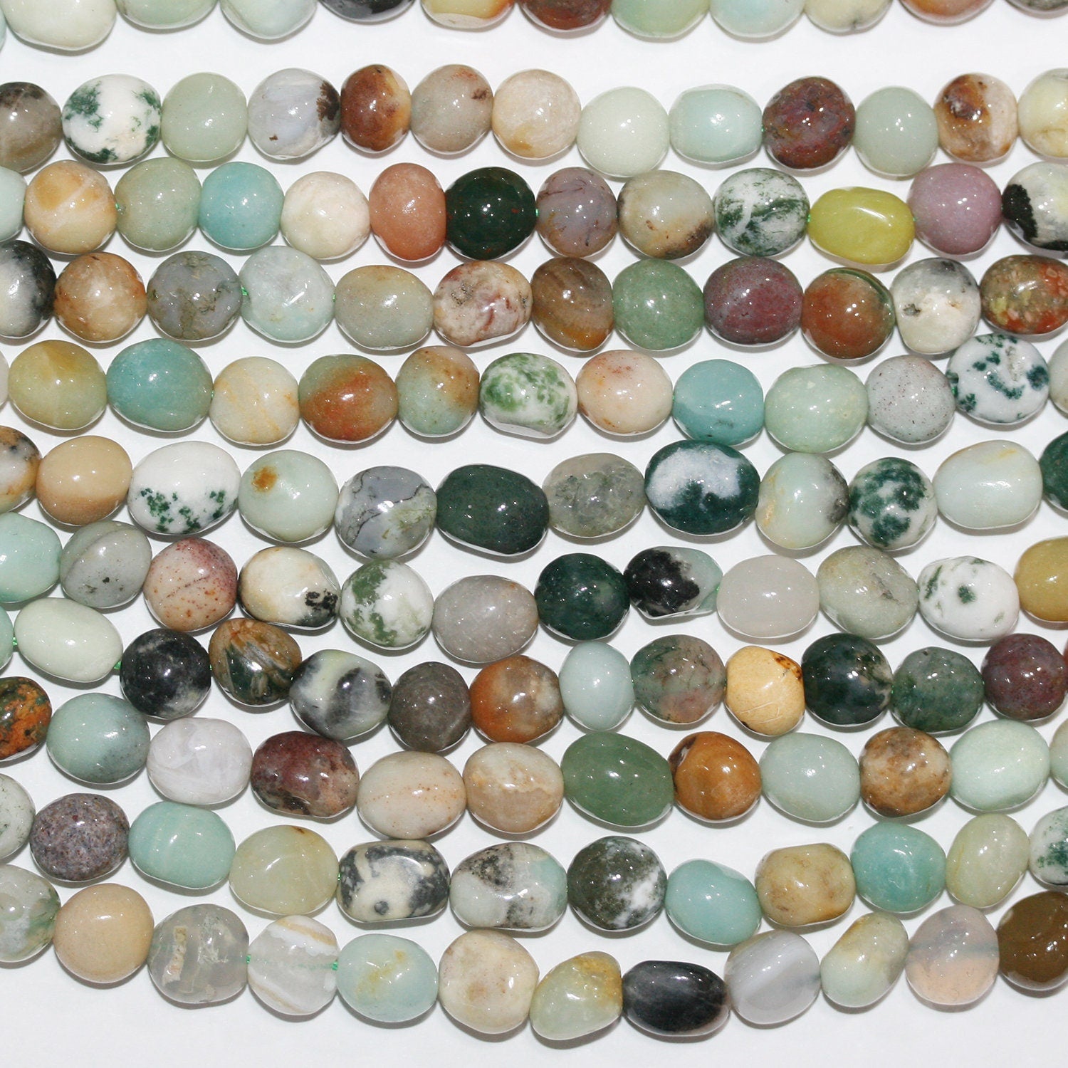 Cuentas de pepitas lisas de ágata y amazonita de 16" de 8 a 10 mm aproximadamente, hilo de 39 cm.